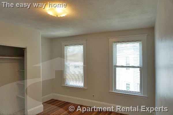 56-58 Oxford St, Spring Hill