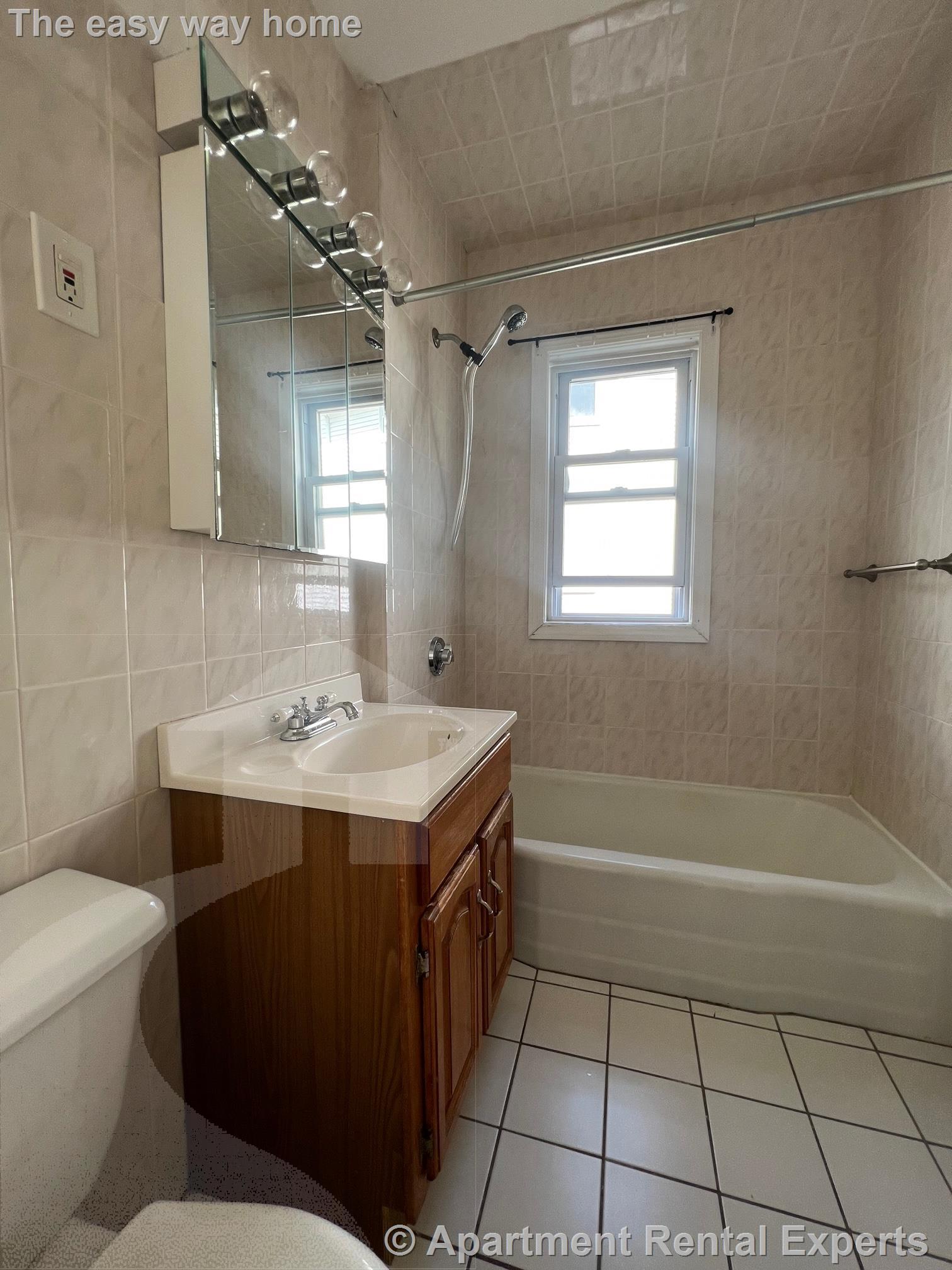 79 Boston Ave, Ball Square