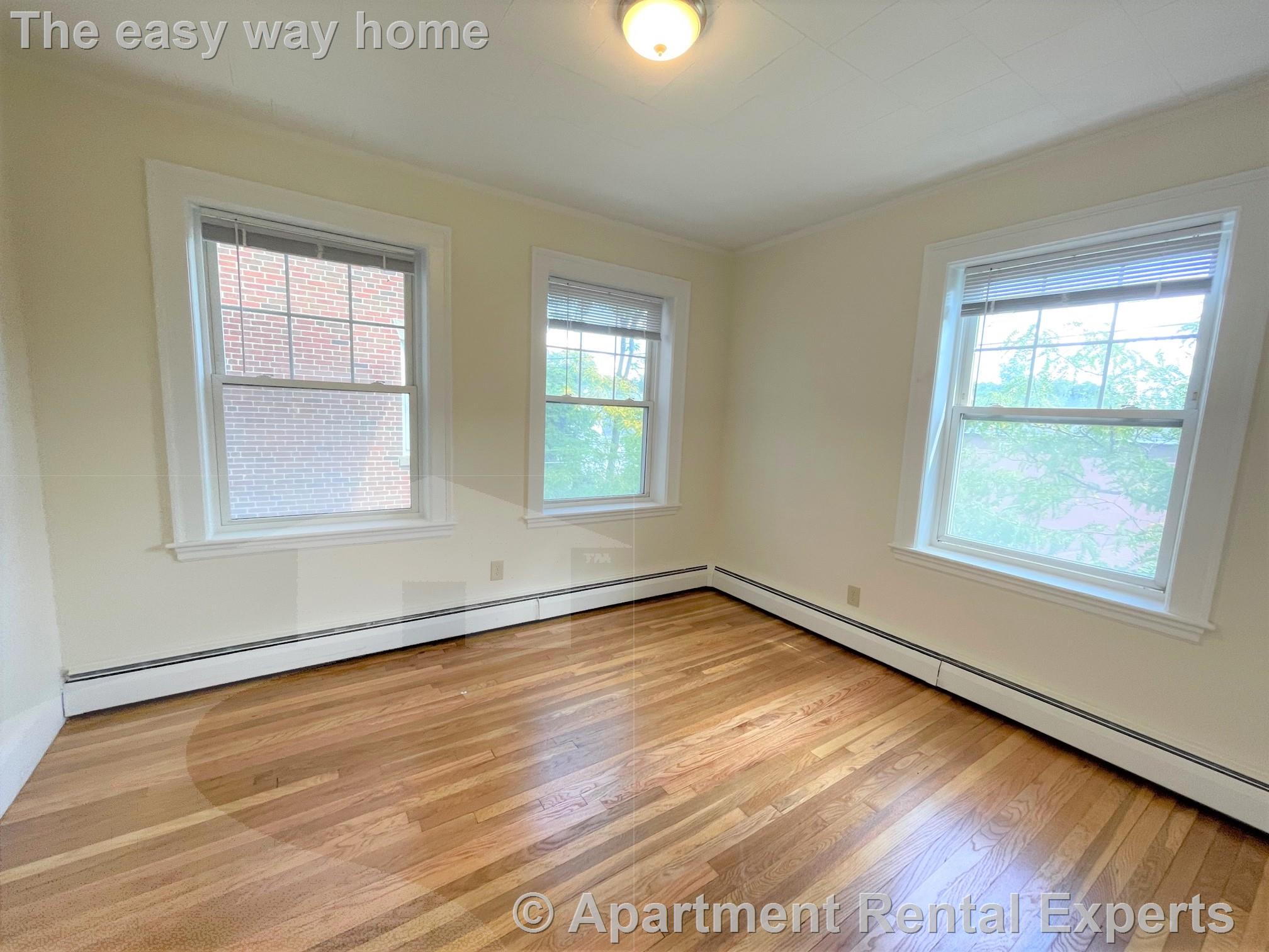 36 College Ave, Davis Square