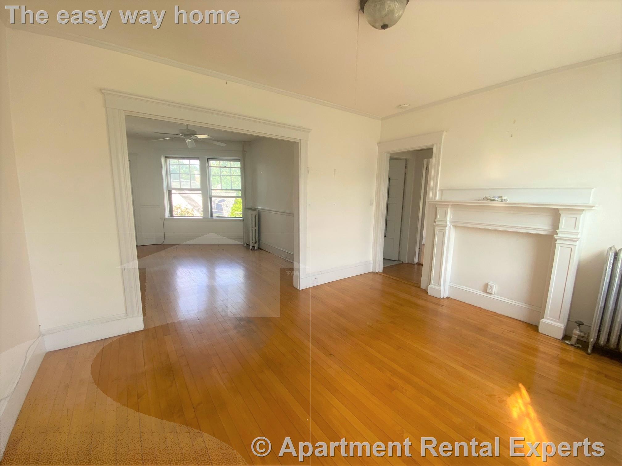 269 Huron Ave, Huron Village