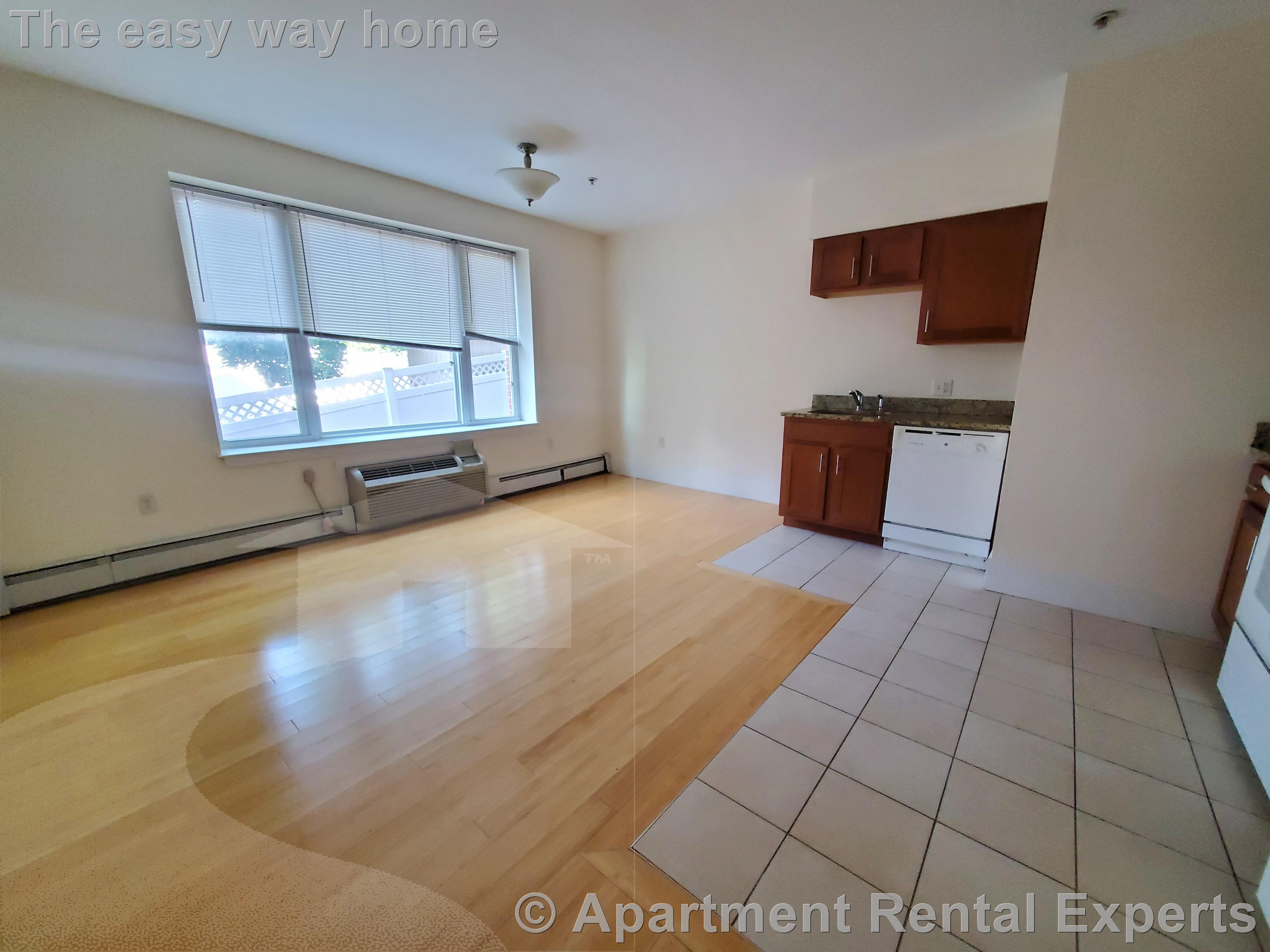 505 Pleasant St, Malden Center