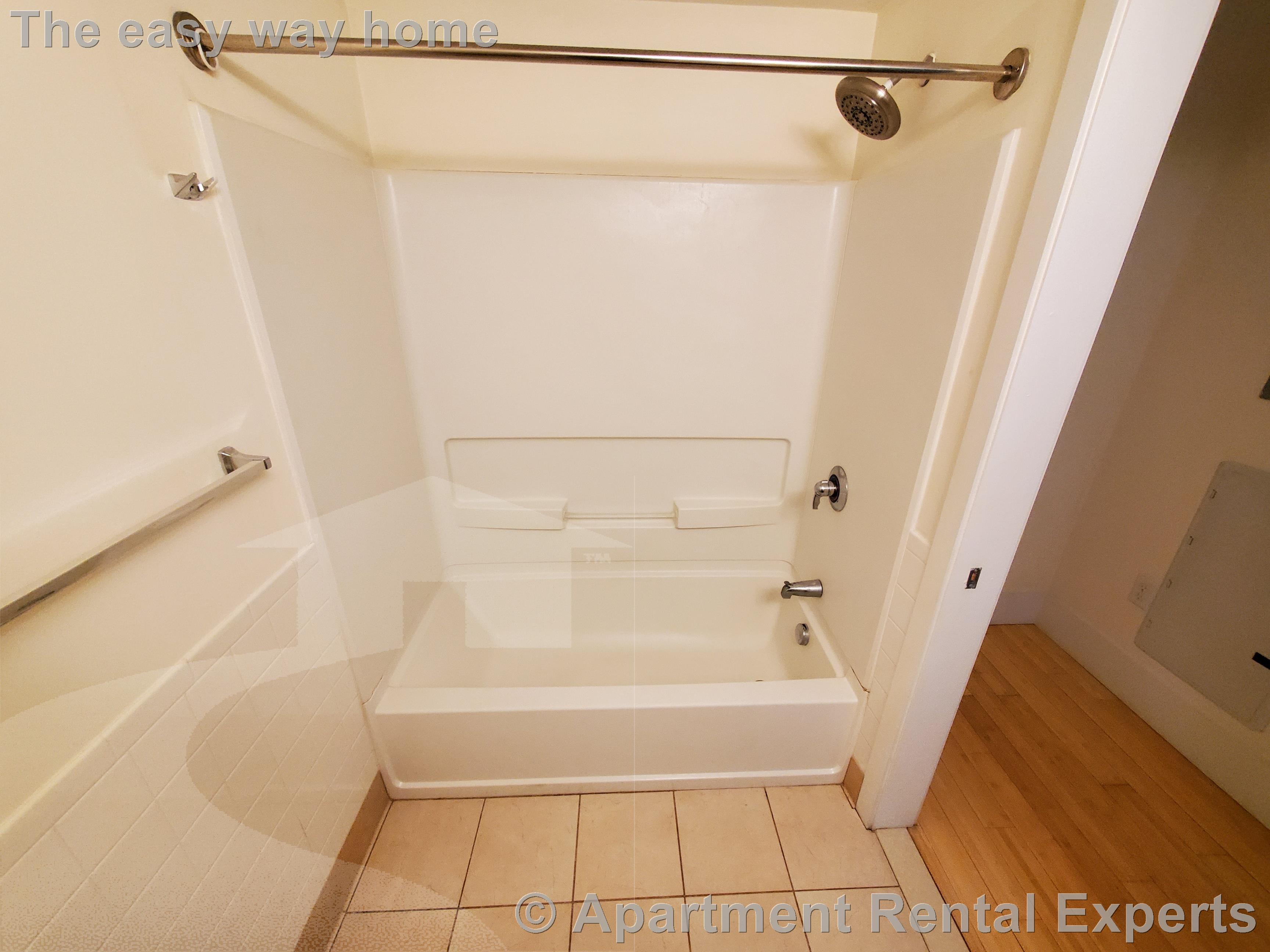 505 Pleasant St, Malden Center