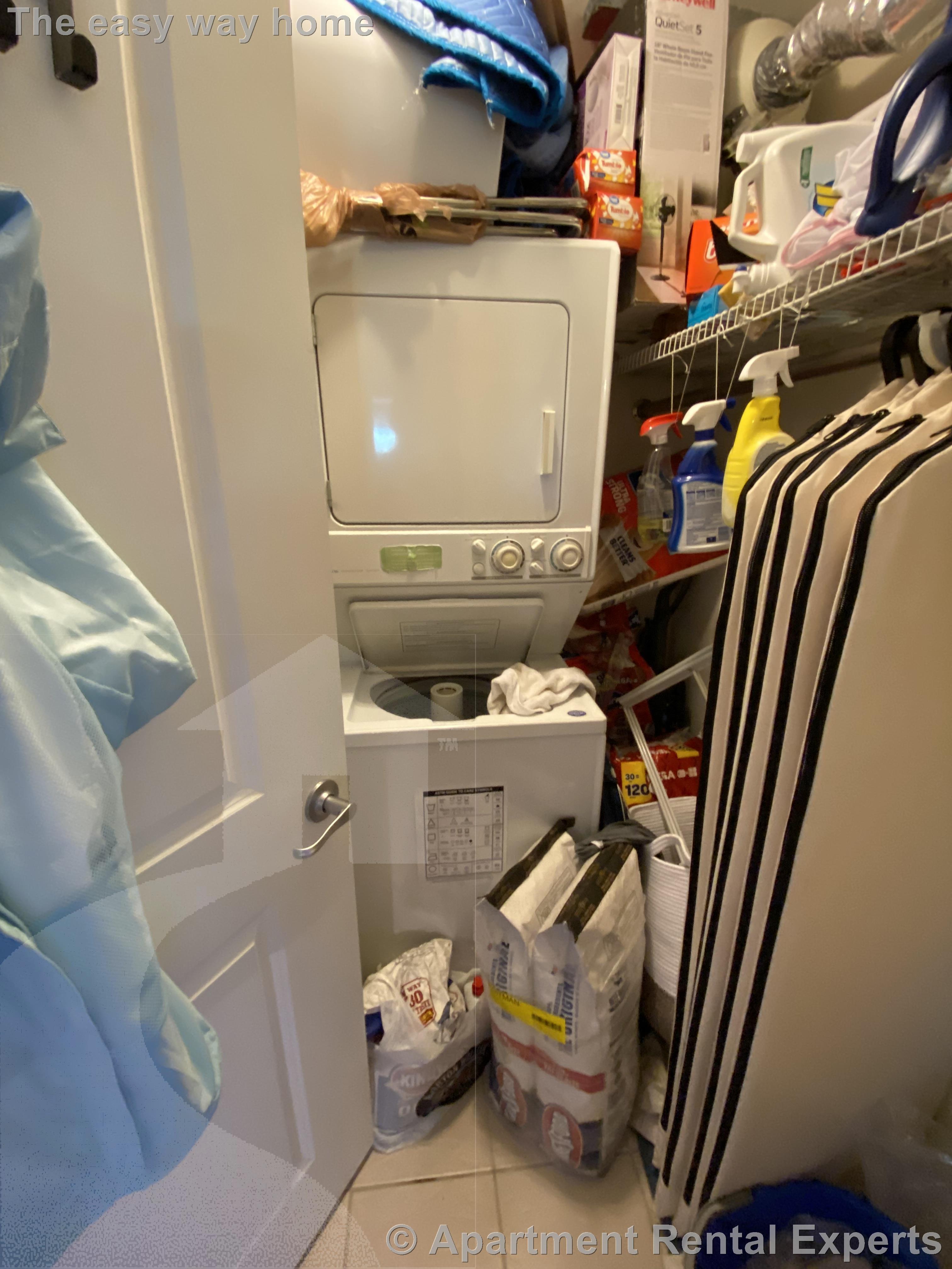 318 Rindge Ave, North Cambridge