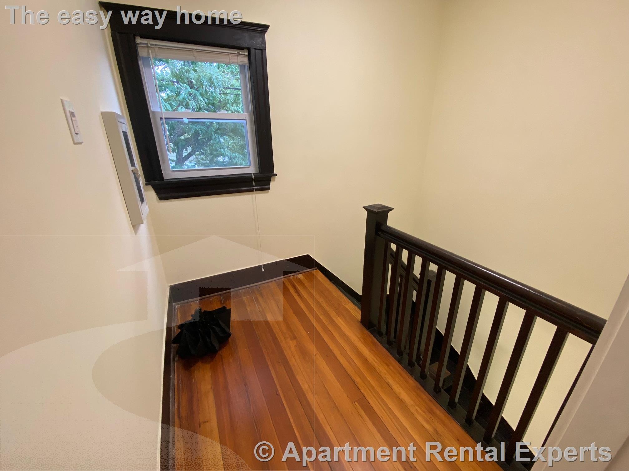 65 Conwell Ave, Teele Square