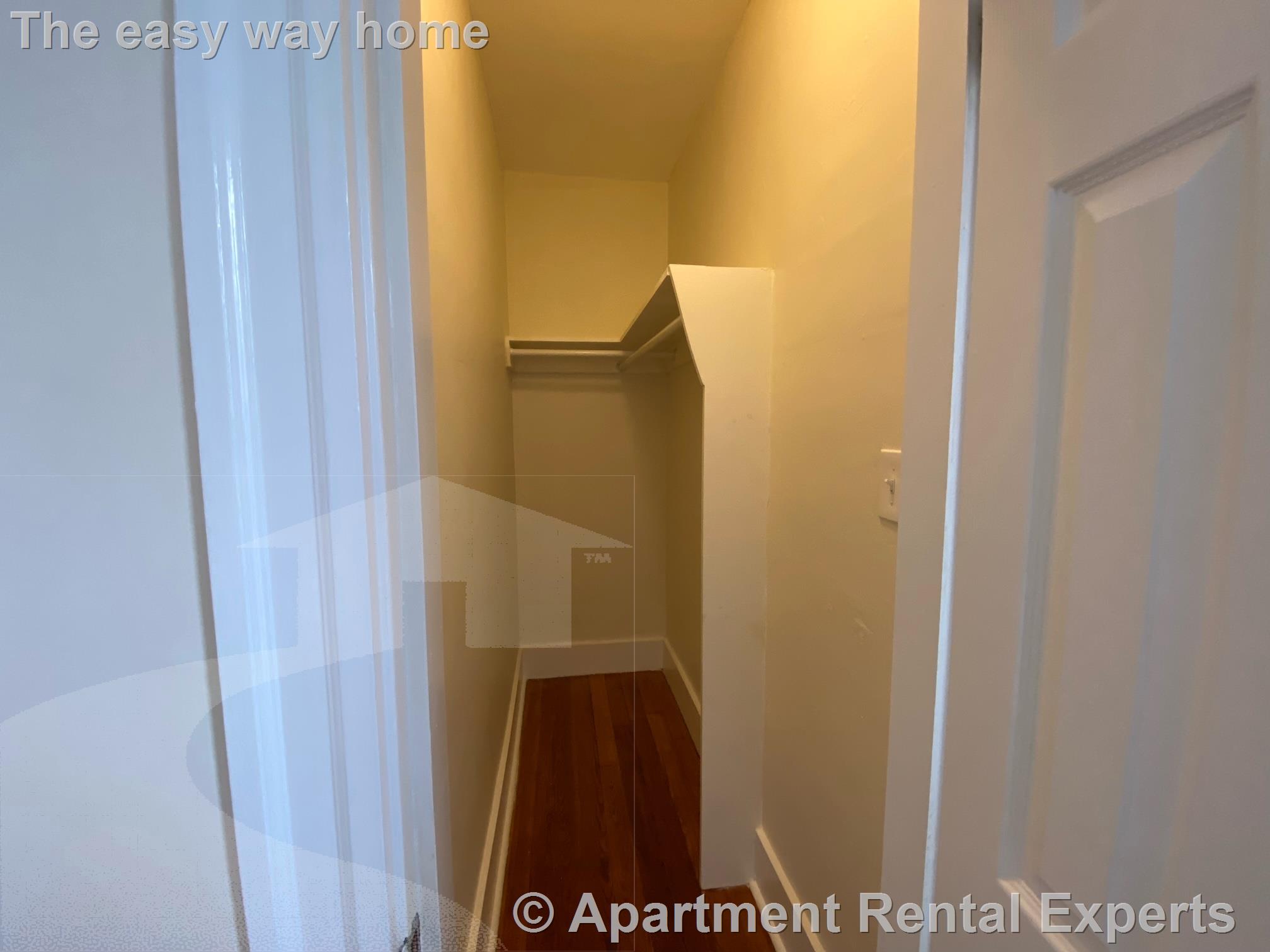 65 Conwell Ave, Teele Square