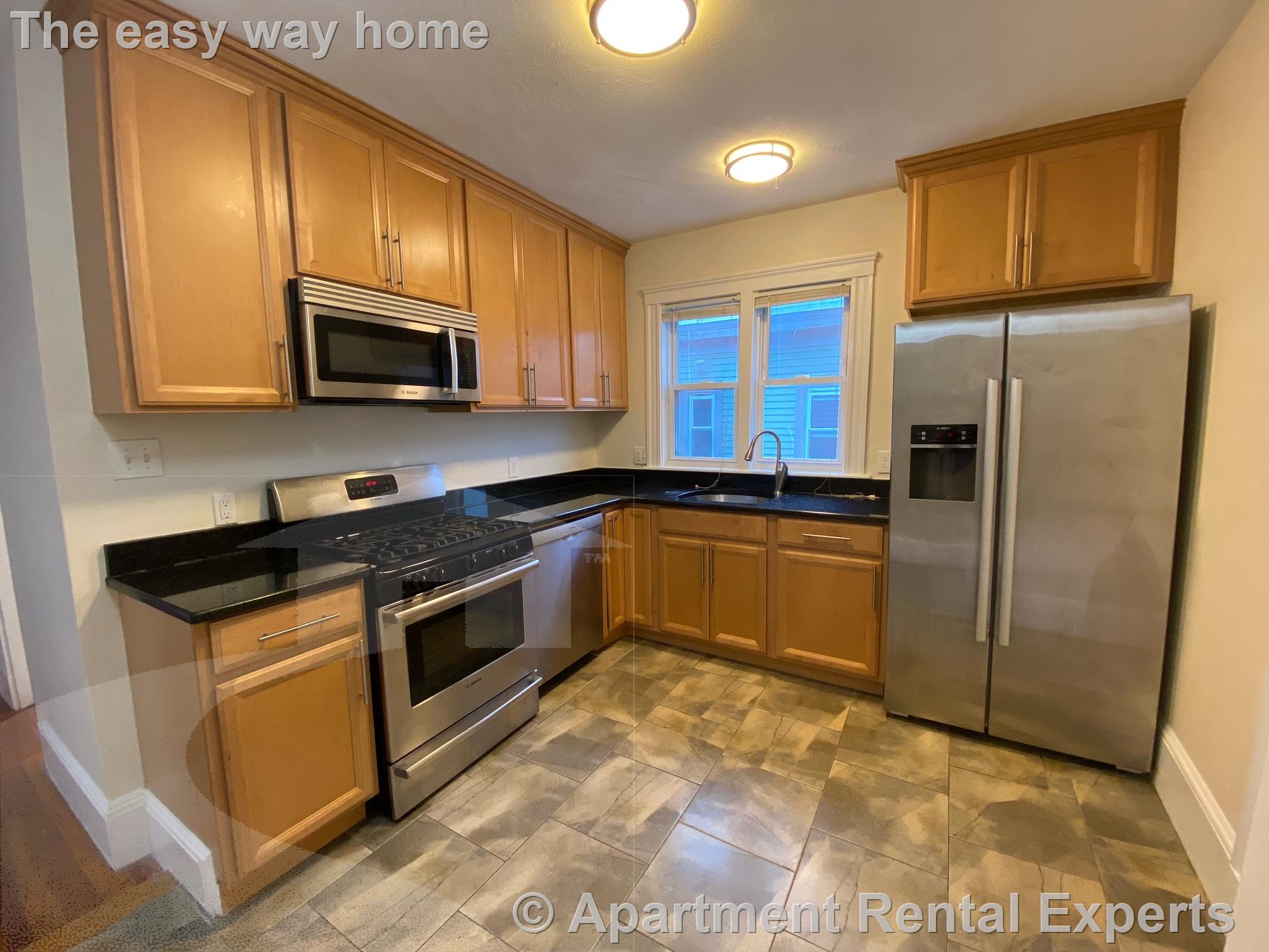 65 Conwell Ave, Teele Square