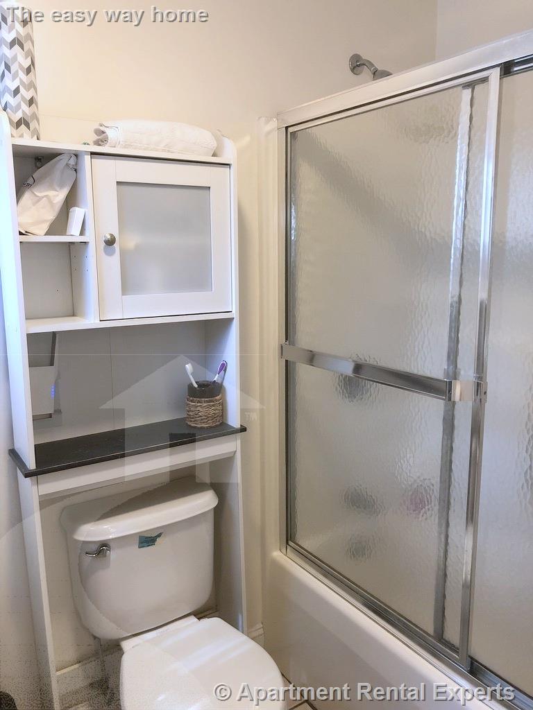 44 Monument St, West Medford