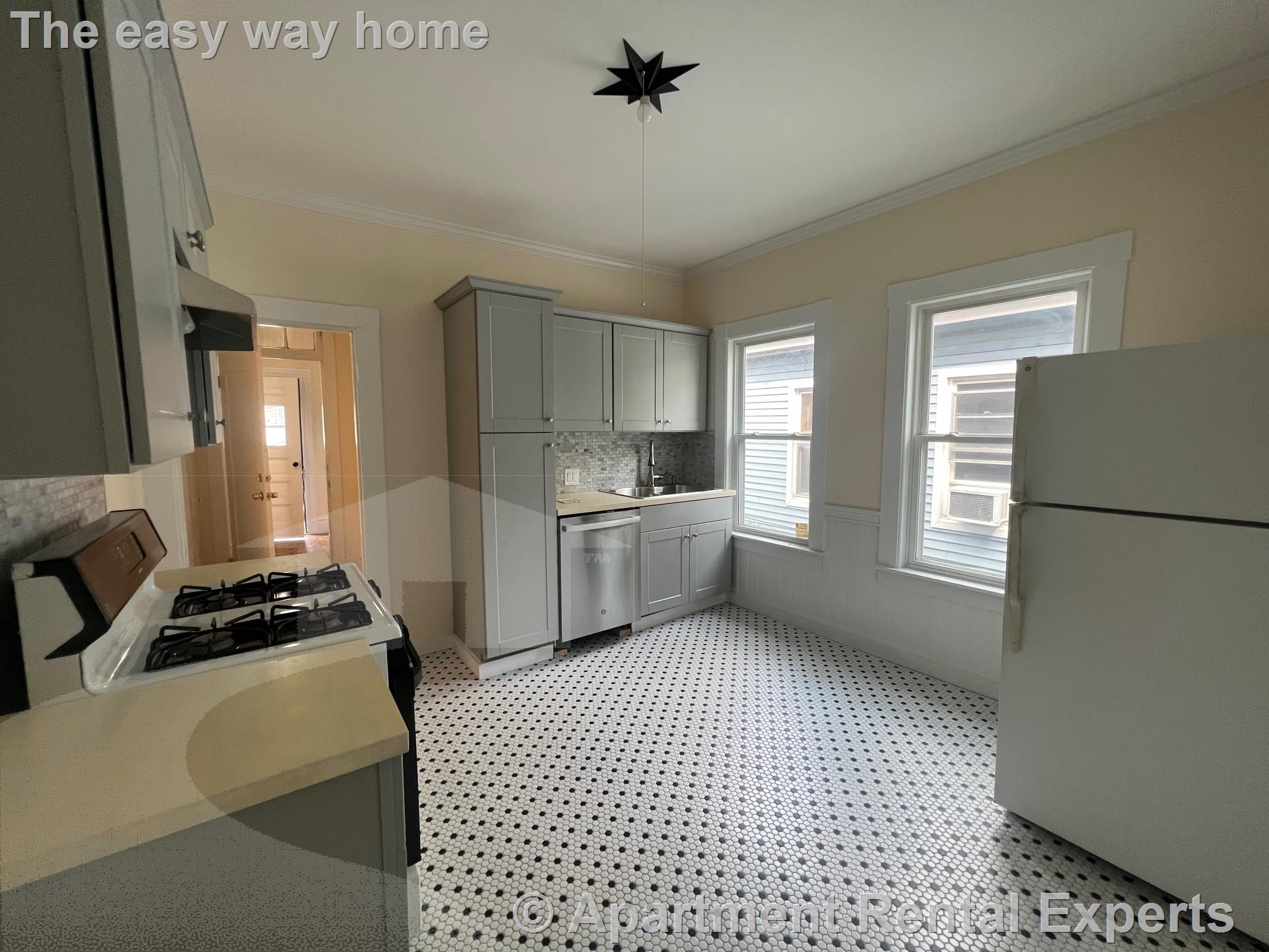 7 Stanford Ter, Porter Square