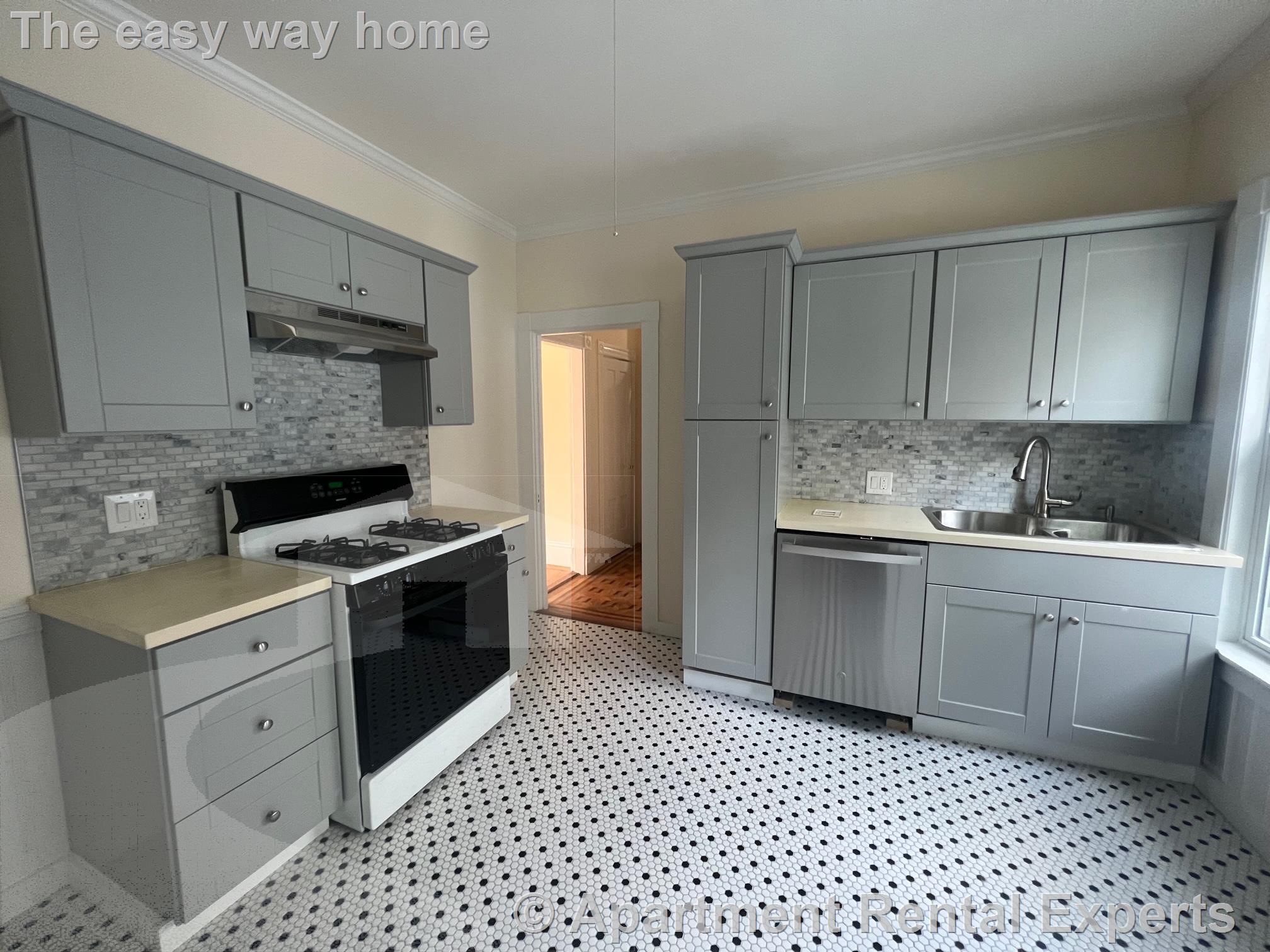 7 Stanford Ter, Porter Square