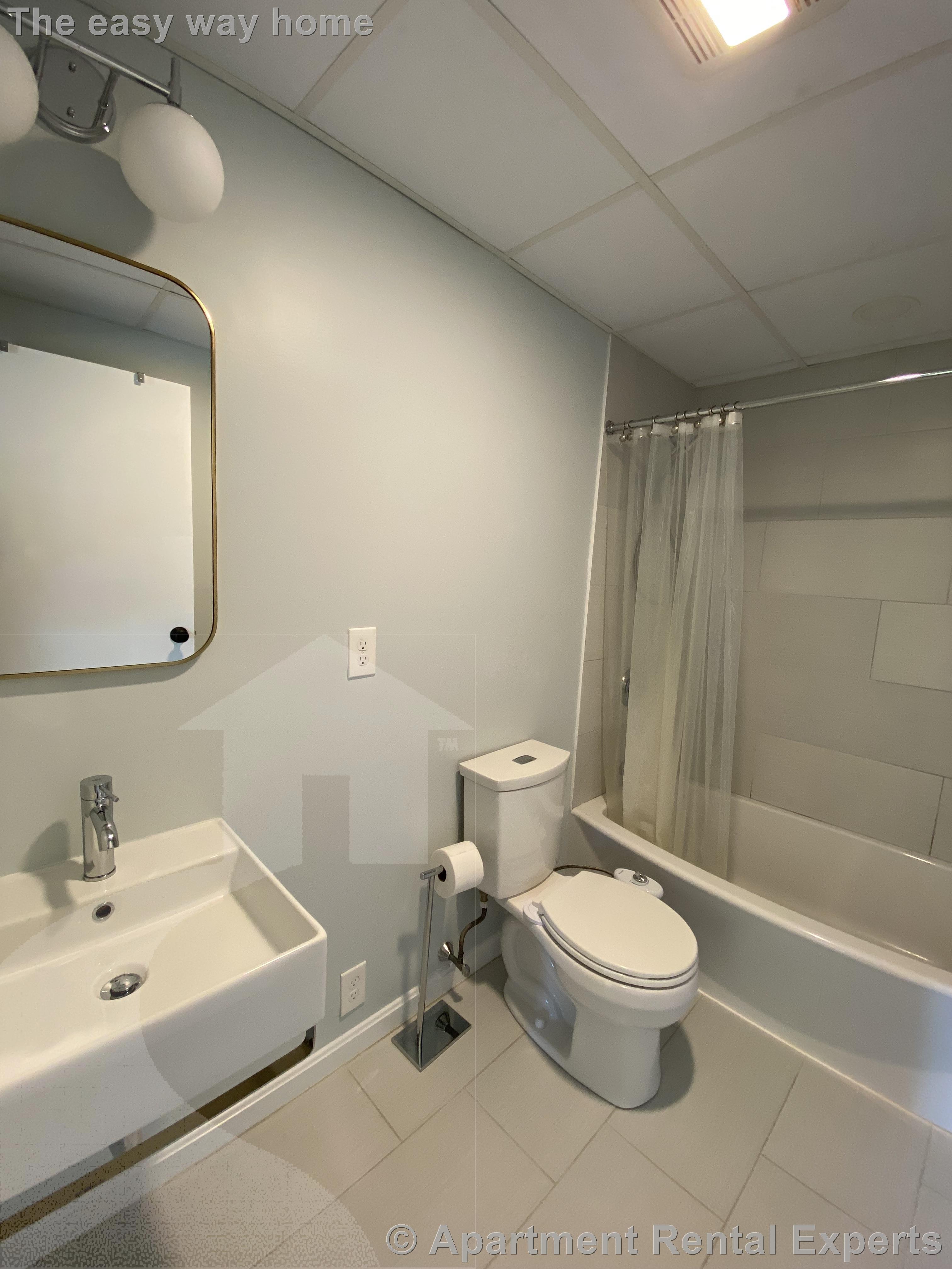 303 Lowell St, Magoun Square