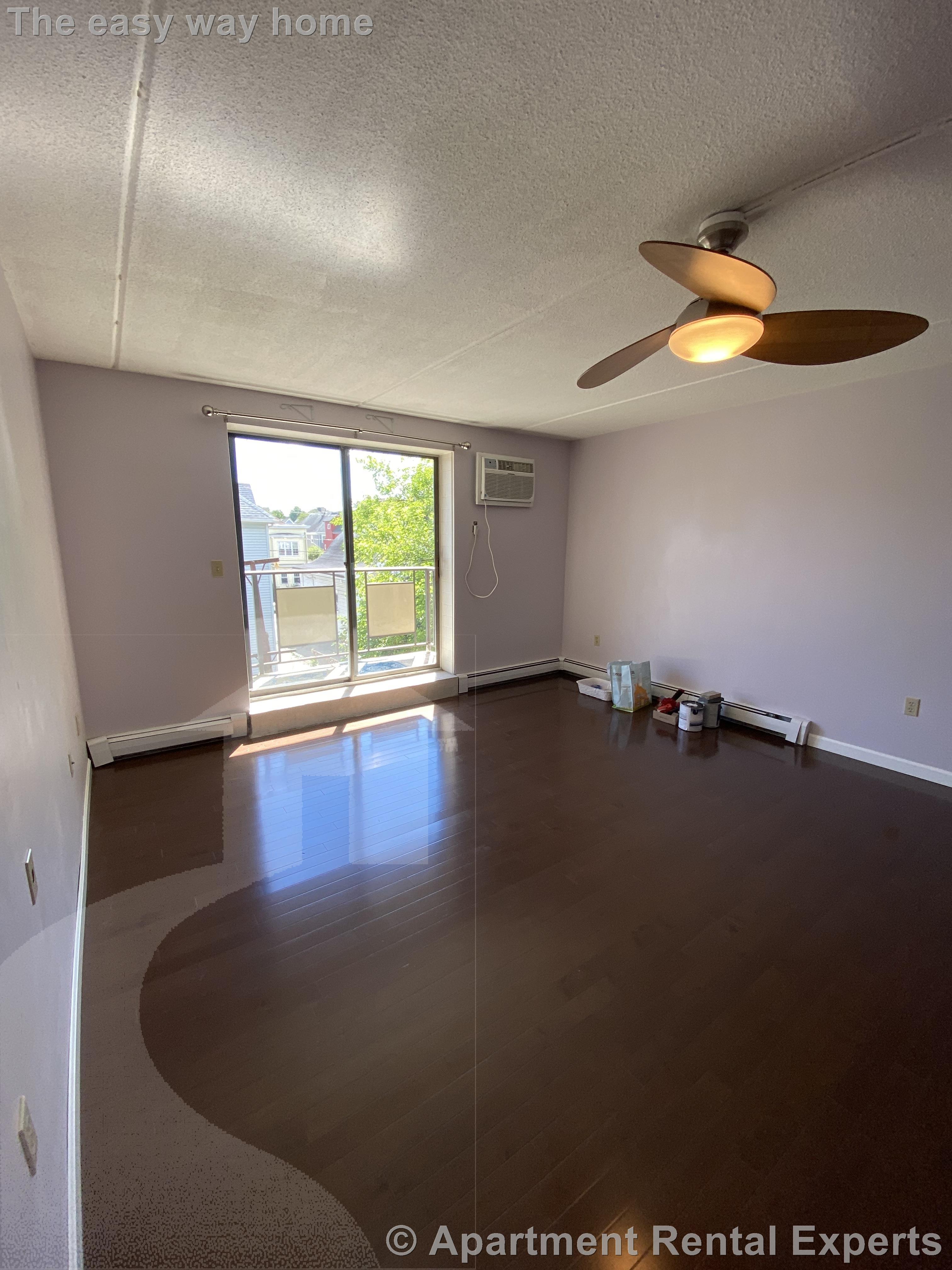 303 Lowell St, Magoun Square