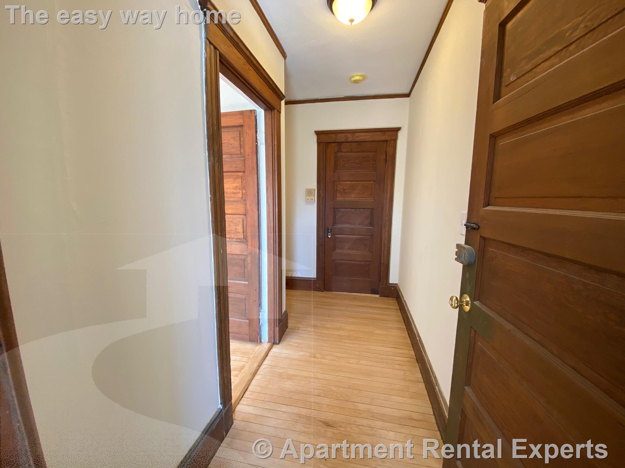 269 Huron Ave, Huron Village