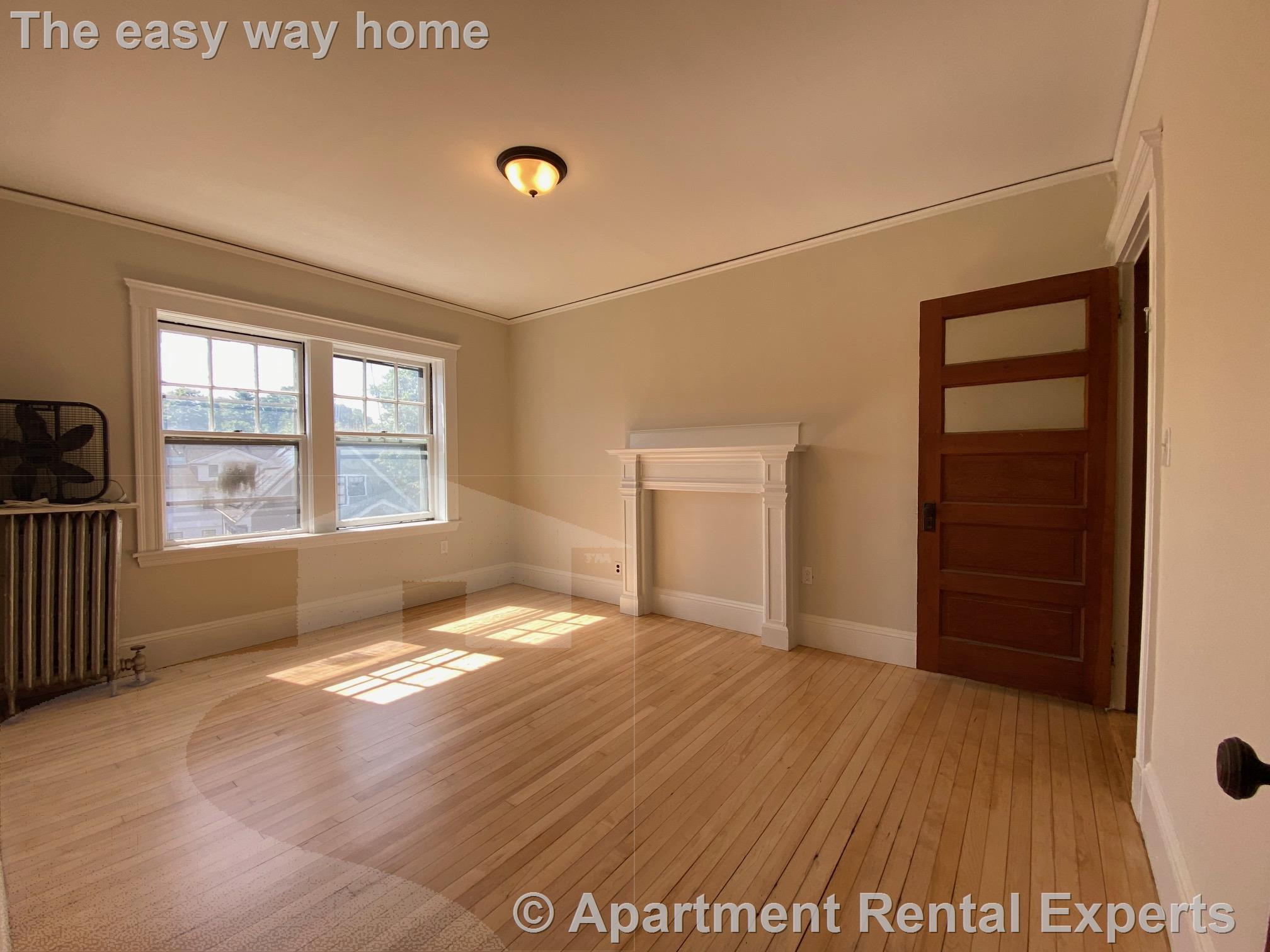 269 Huron Ave, Huron Village