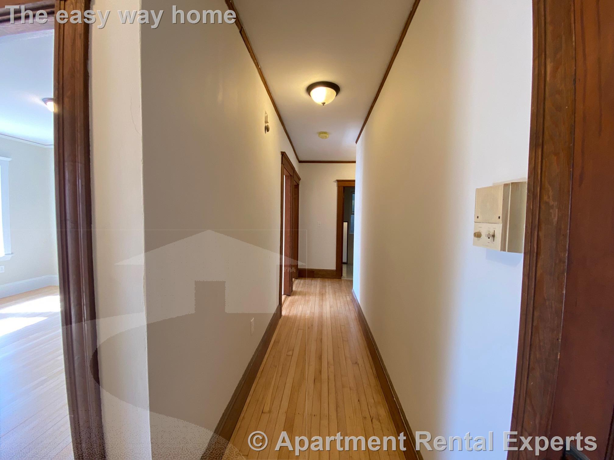 269 Huron Ave, Huron Village