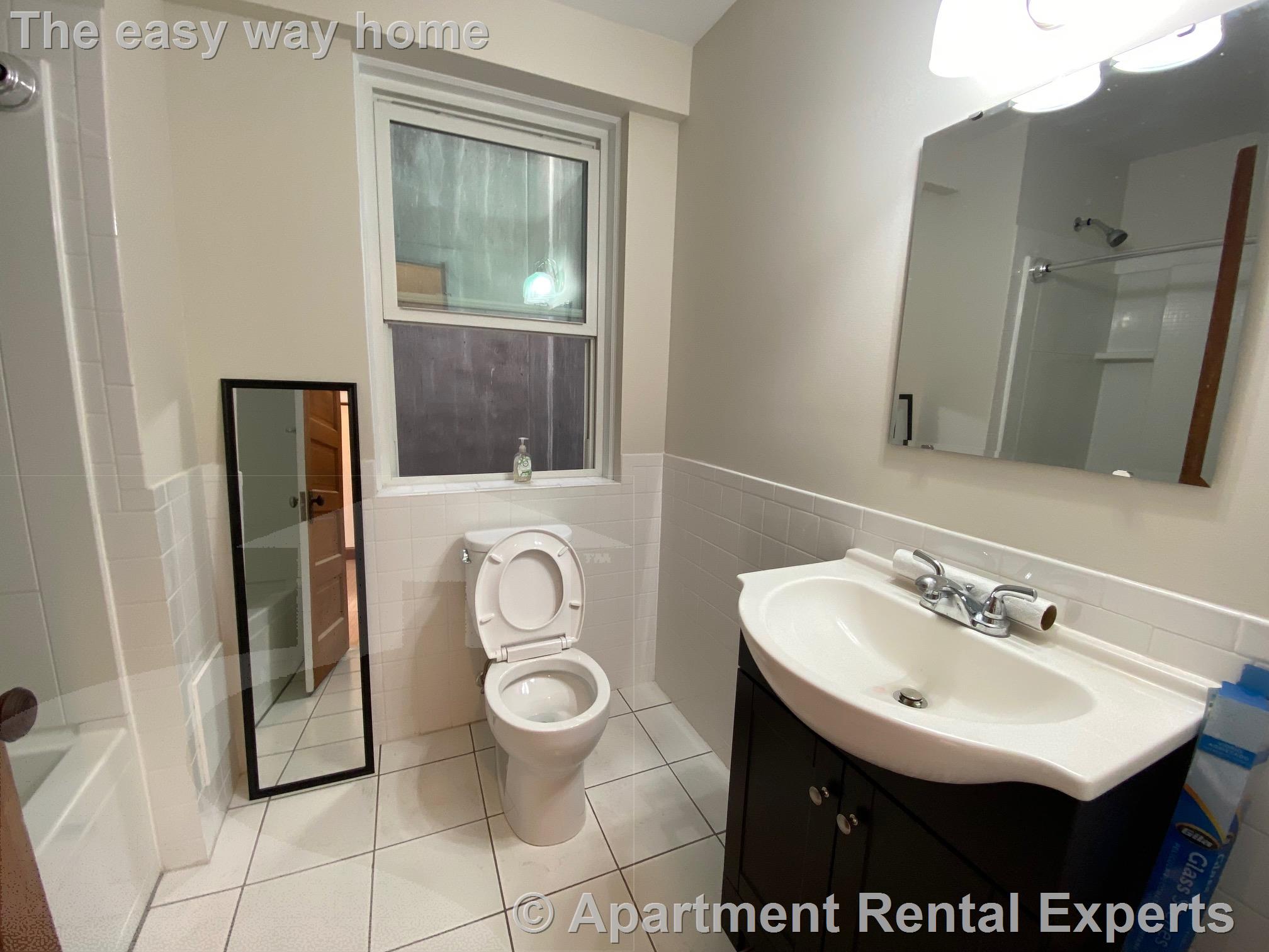 269 Huron Ave, Huron Village