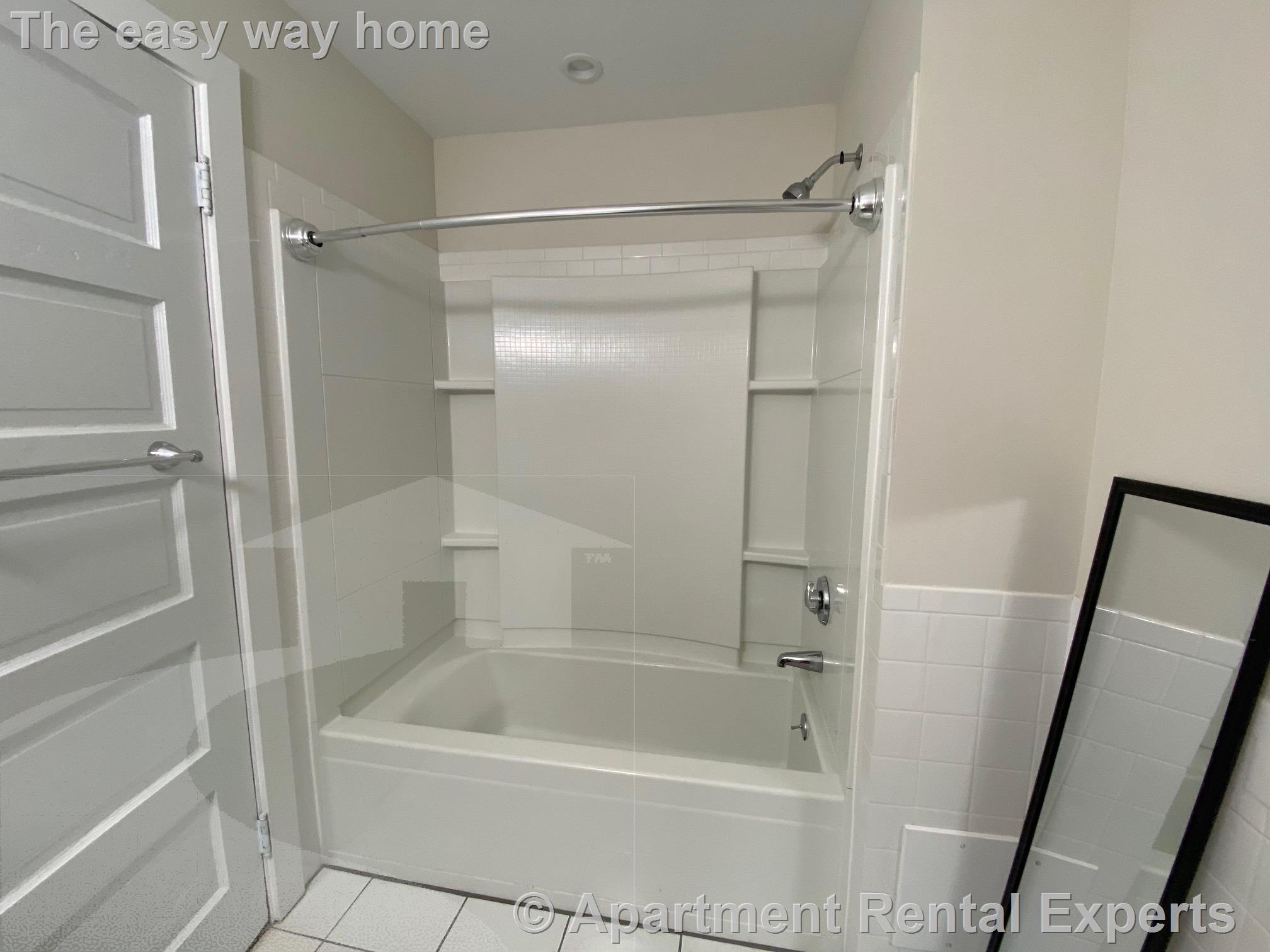 269 Huron Ave, Huron Village