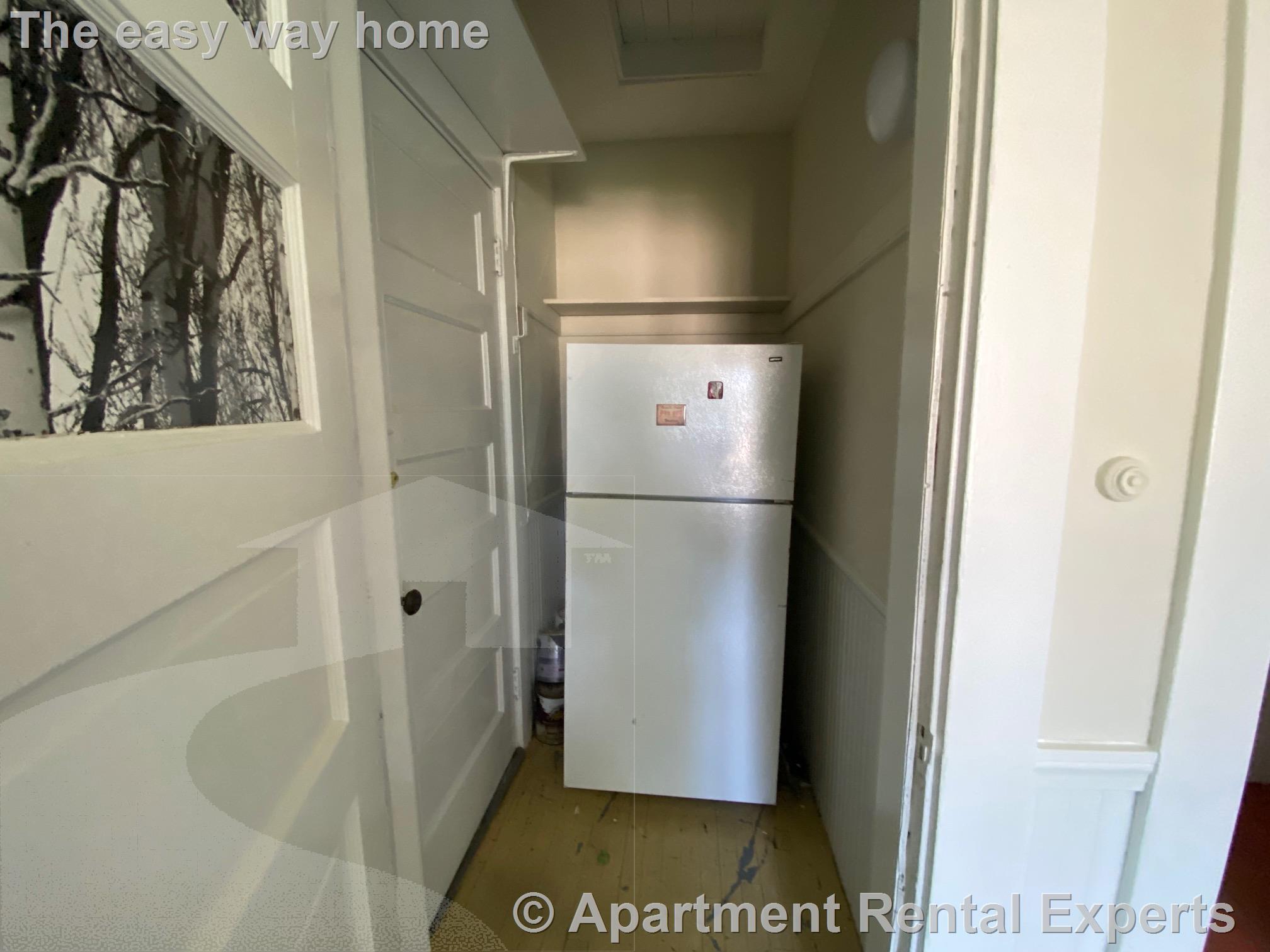 269 Huron Ave, Huron Village