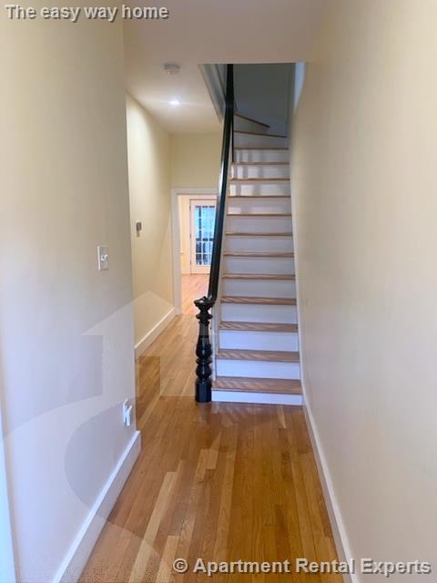 26 Houghton St, Inman Square