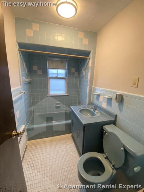 11 Goldsmith Ave, Tufts