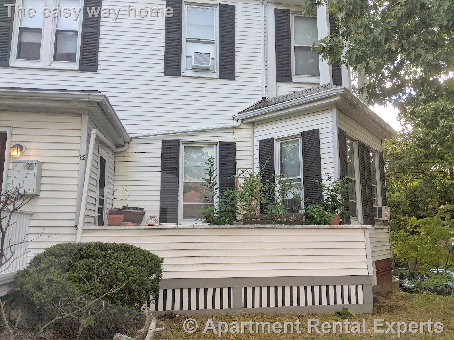 72 Highland Ave, Prospect Hill