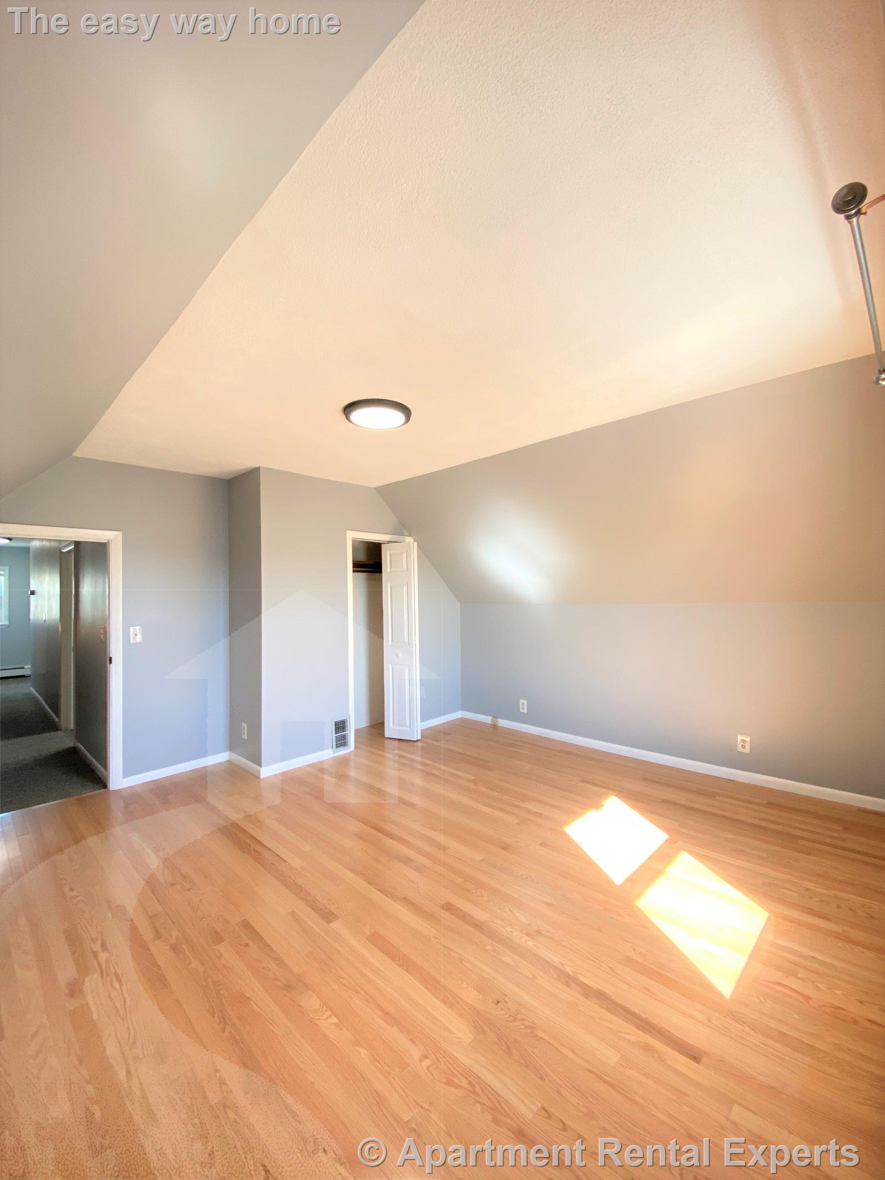 179 Emerald St, Malden Center