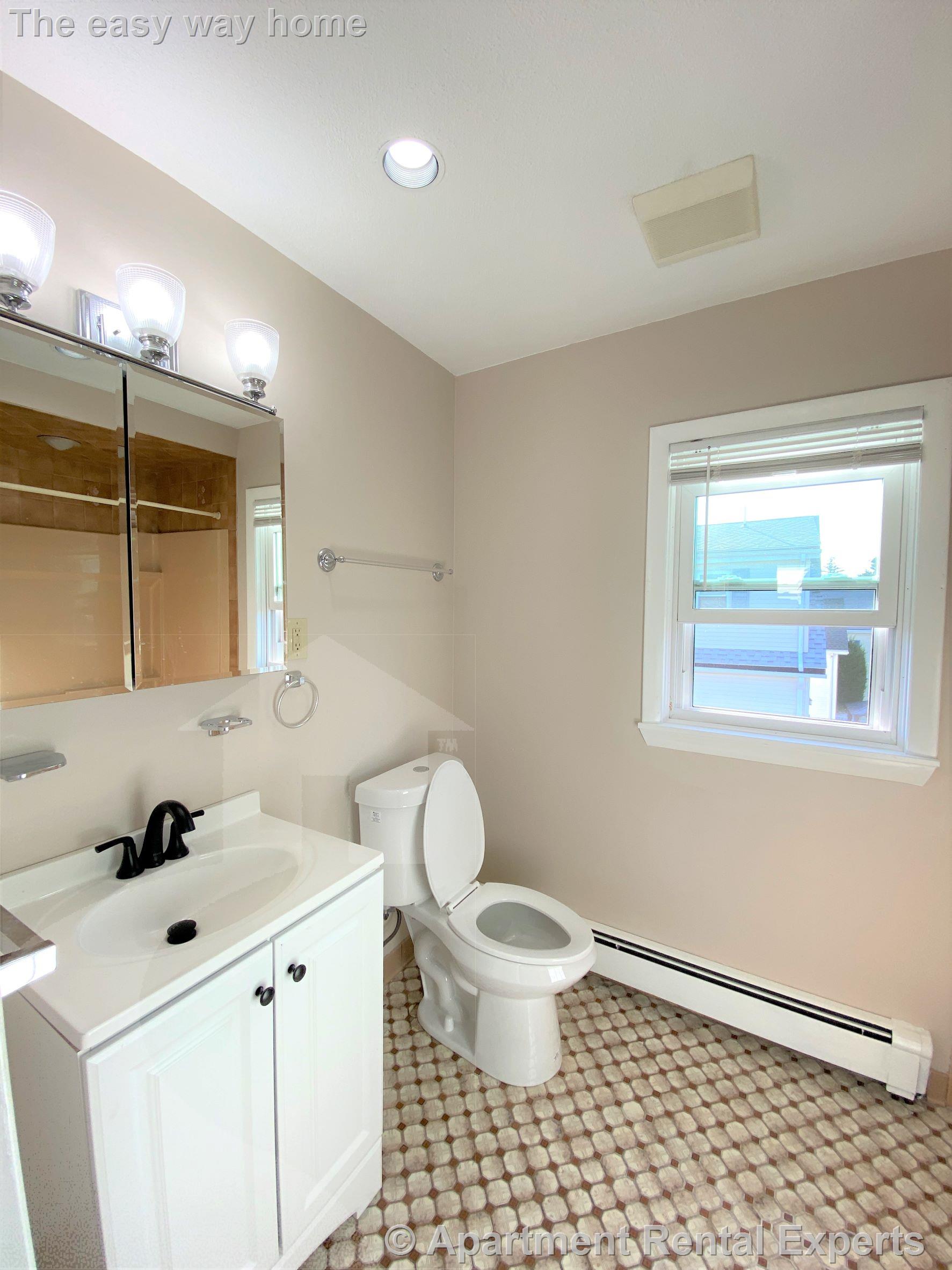 179 Emerald St, Malden Center