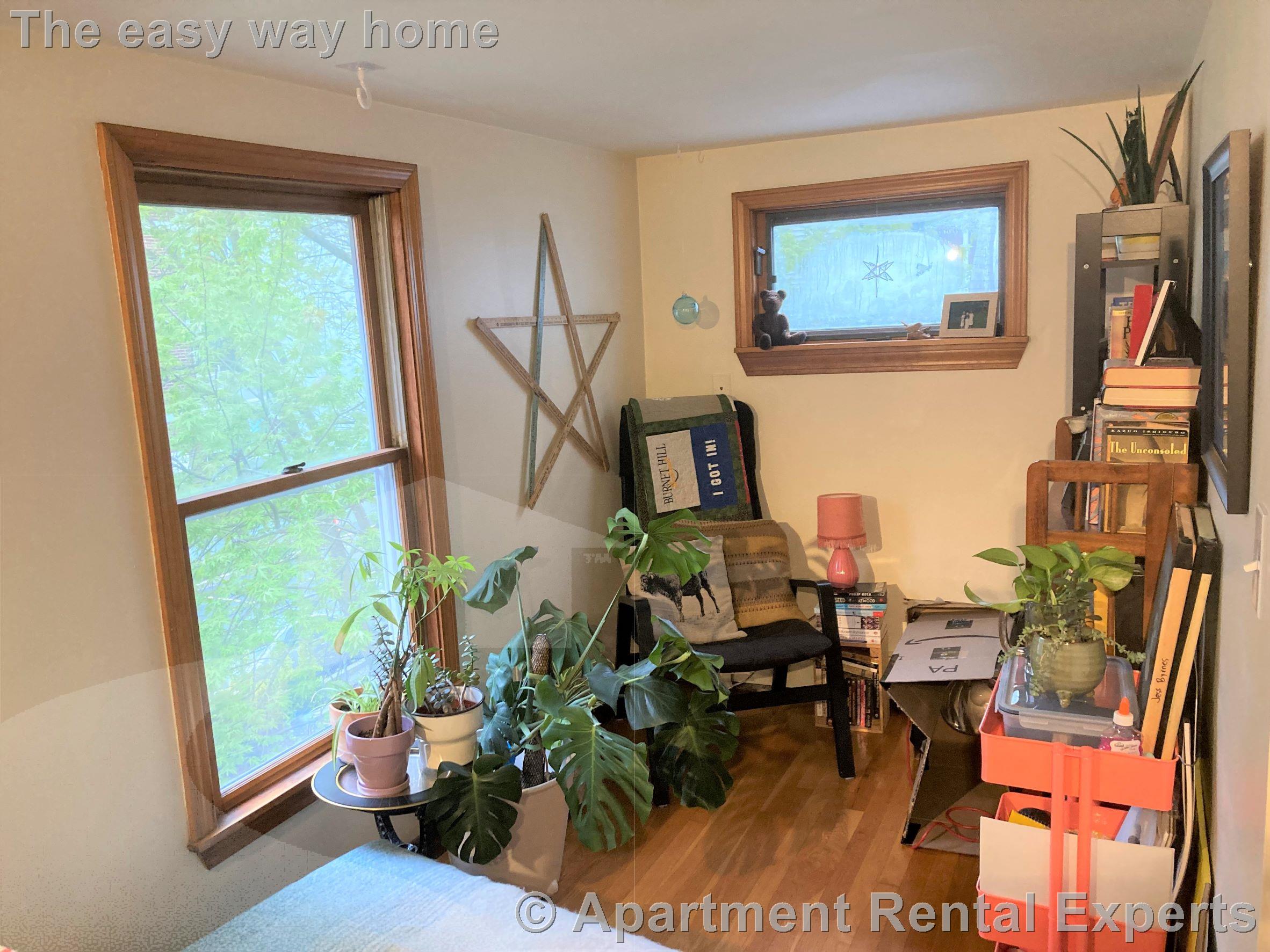 500 Green St, Central Square