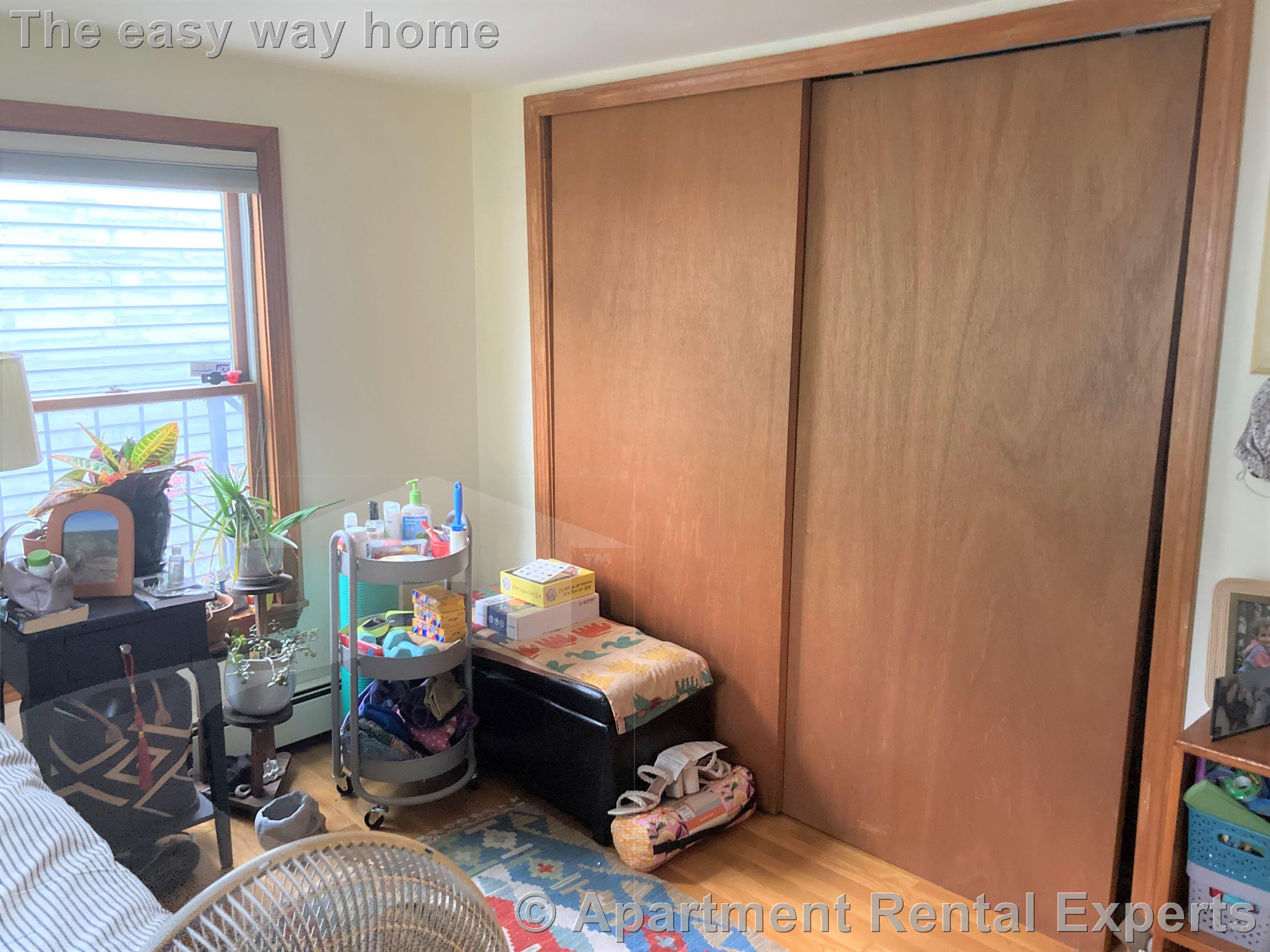 500 Green St, Central Square