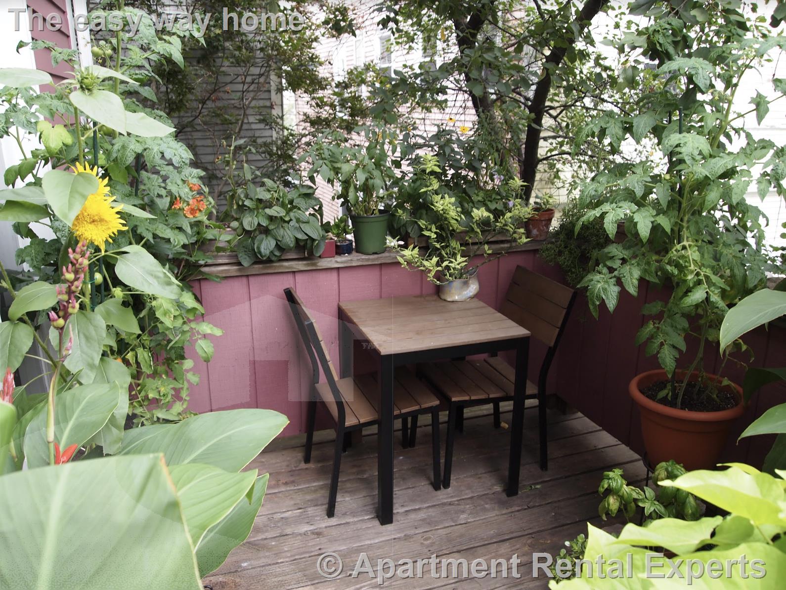 500 Green St, Central Square