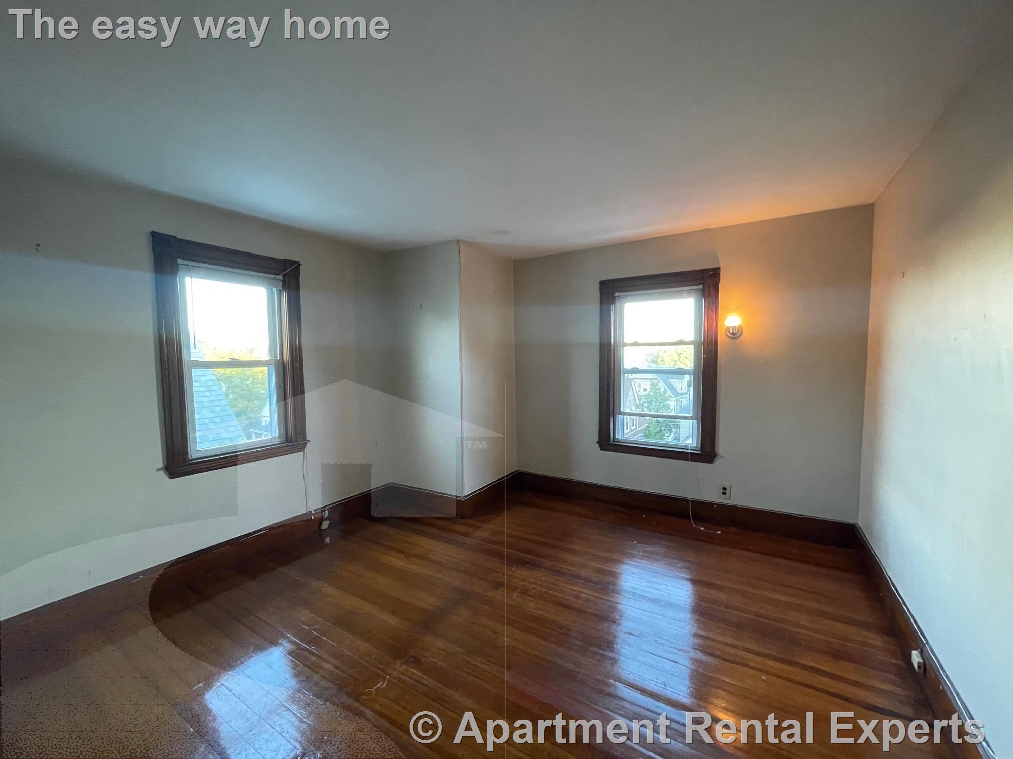 19 Lovell St, Teele Square