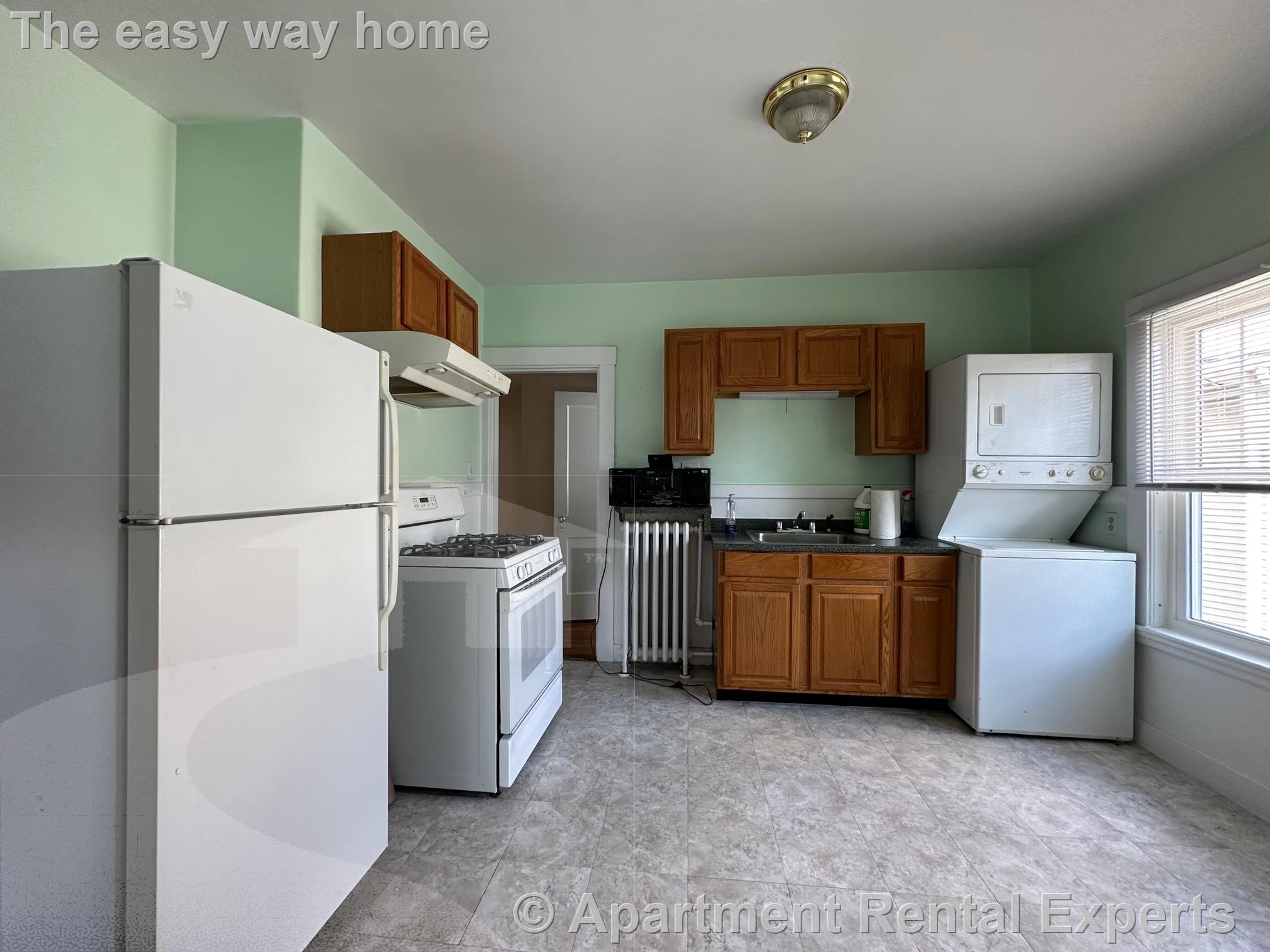 1516 Mystic Valley Pkwy, West Medford