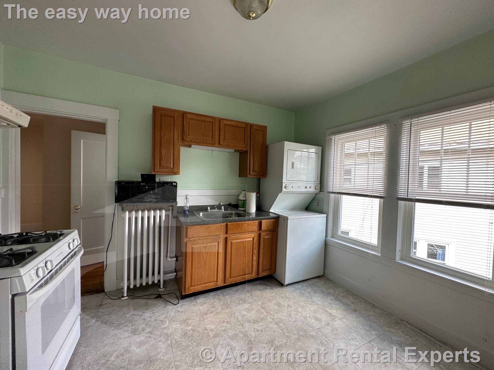 1516 Mystic Valley Pkwy, West Medford