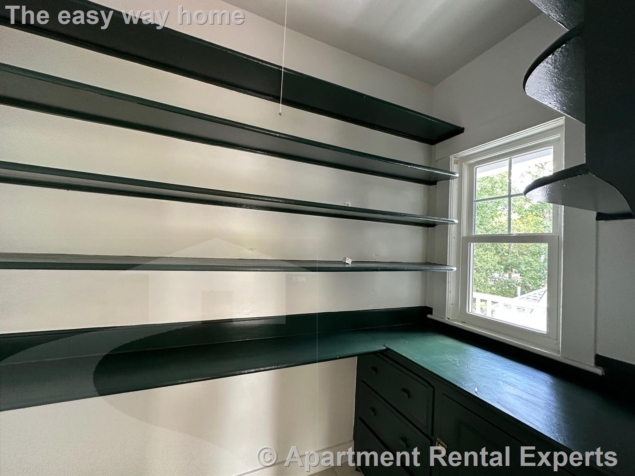 1516 Mystic Valley Pkwy, West Medford