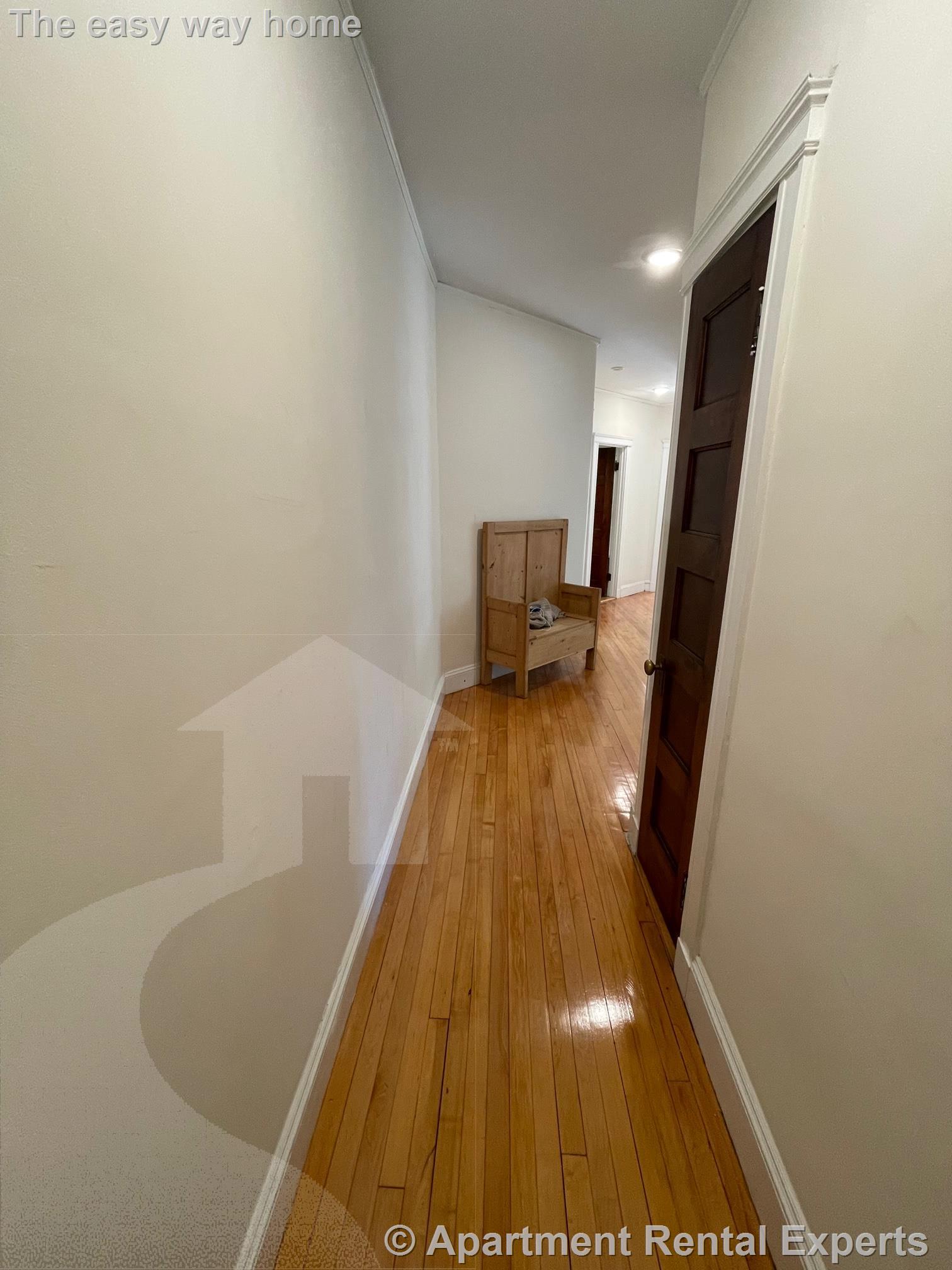 10 Dana St, Harvard Square