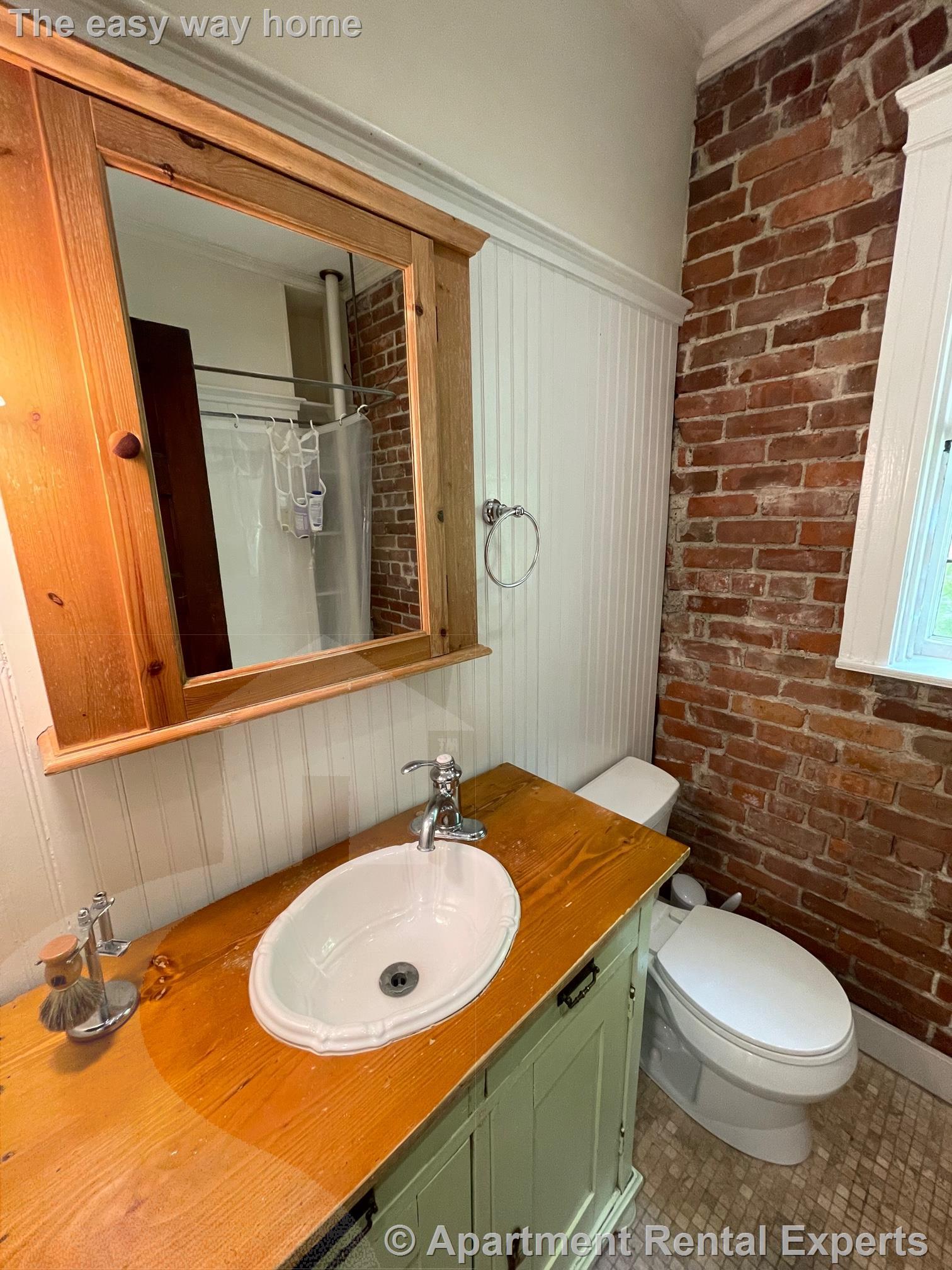 10 Dana St, Harvard Square