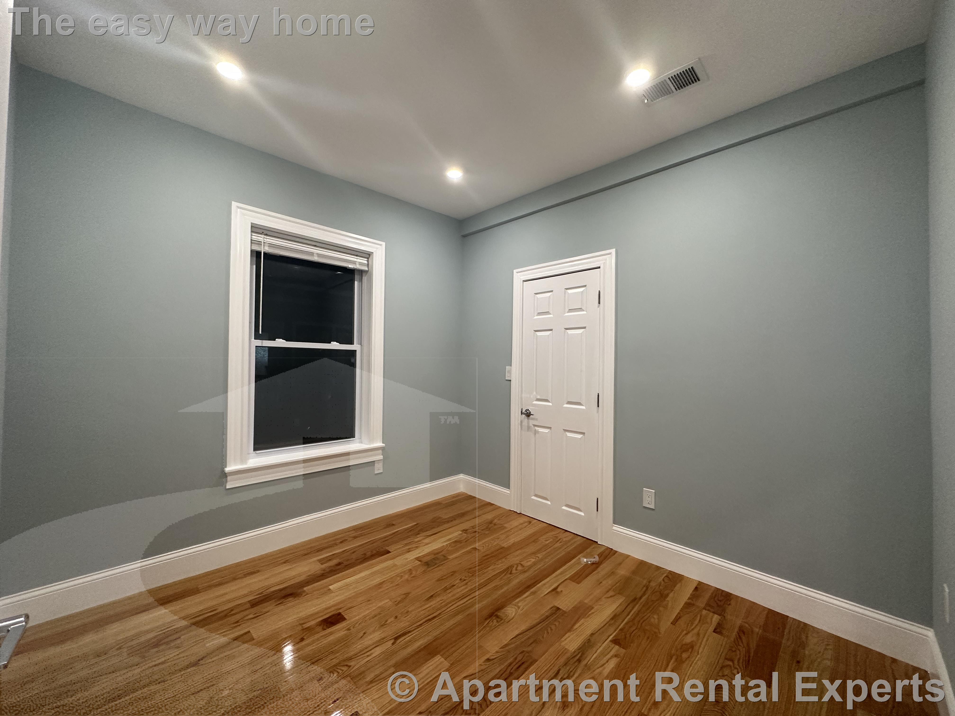 29 Alpine St, Davis Square