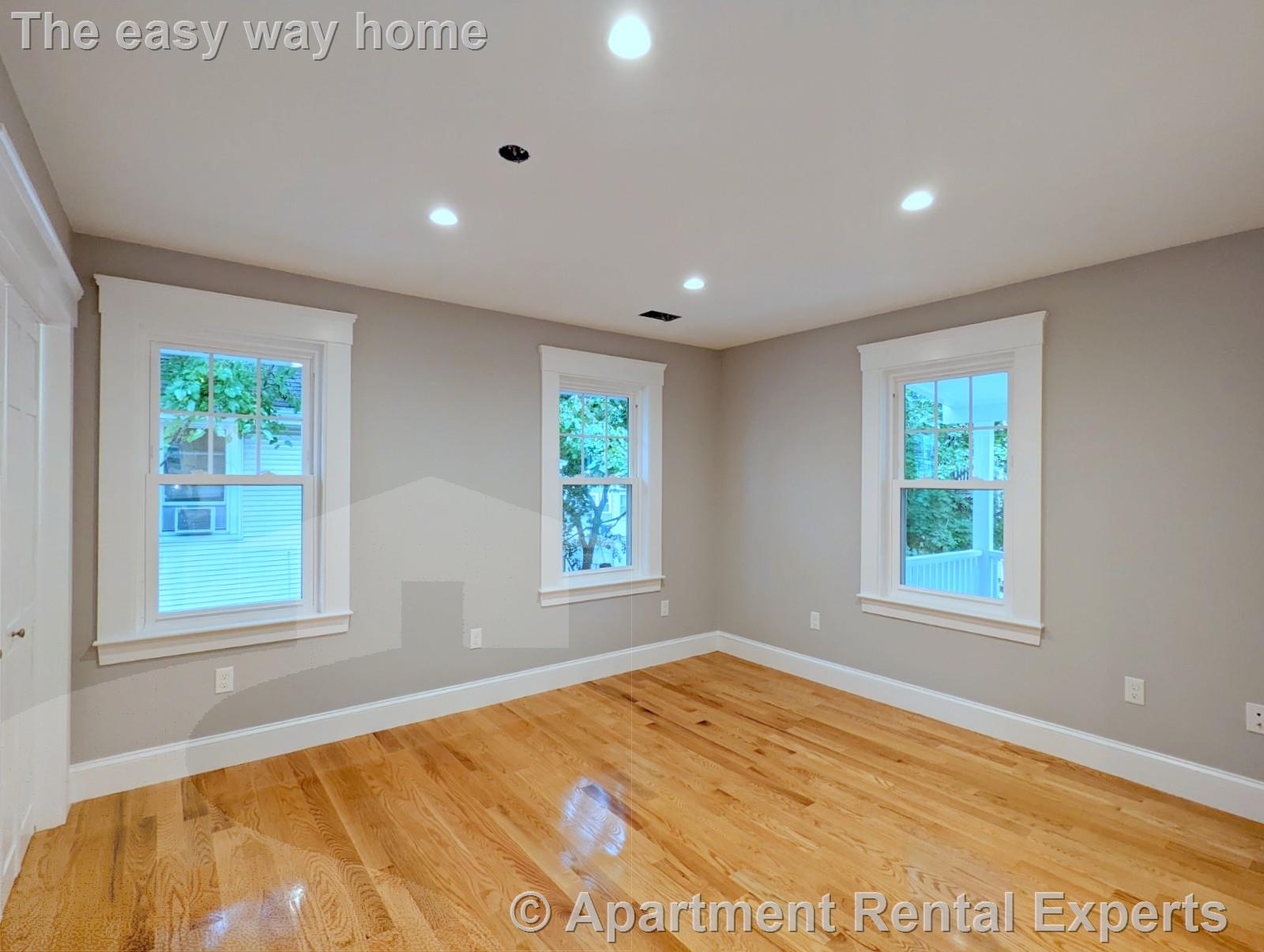 34 Brimmer St, Belmont Line