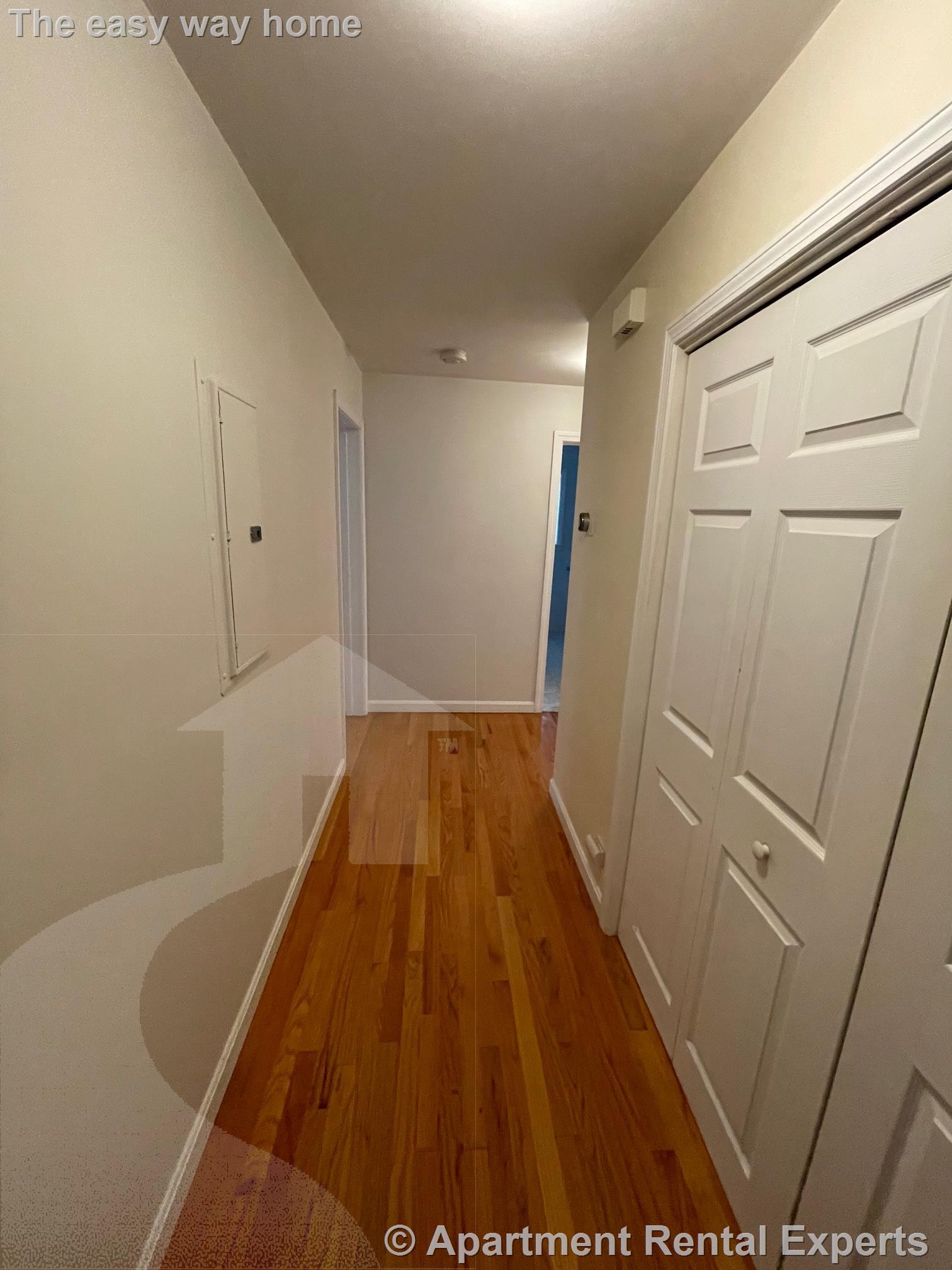 7 Capen St, Tufts