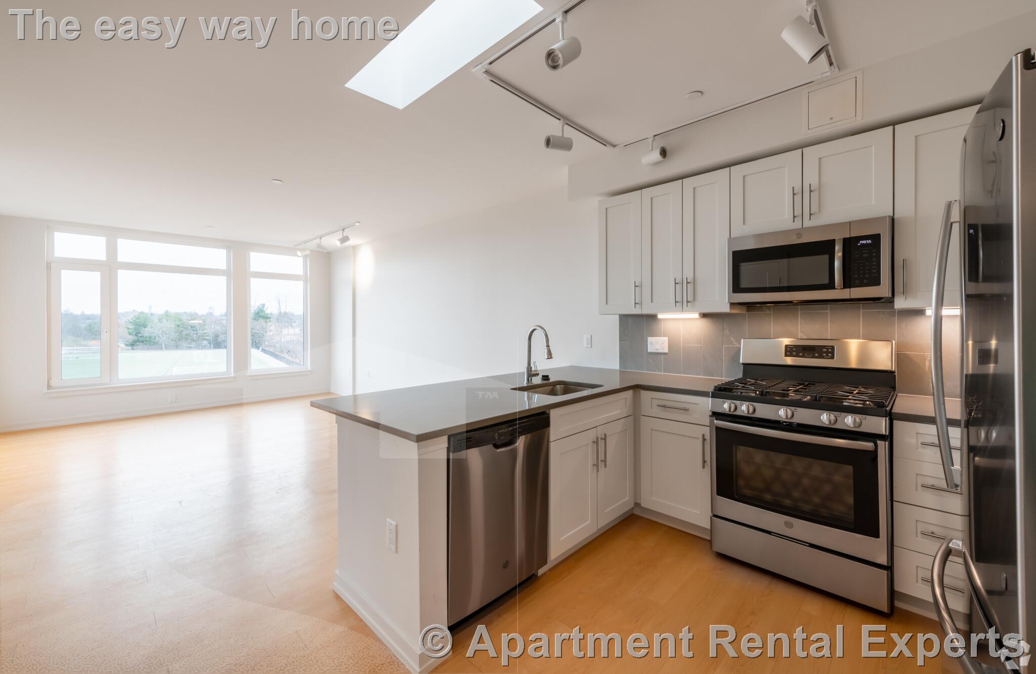 77 New St, Fresh Pond