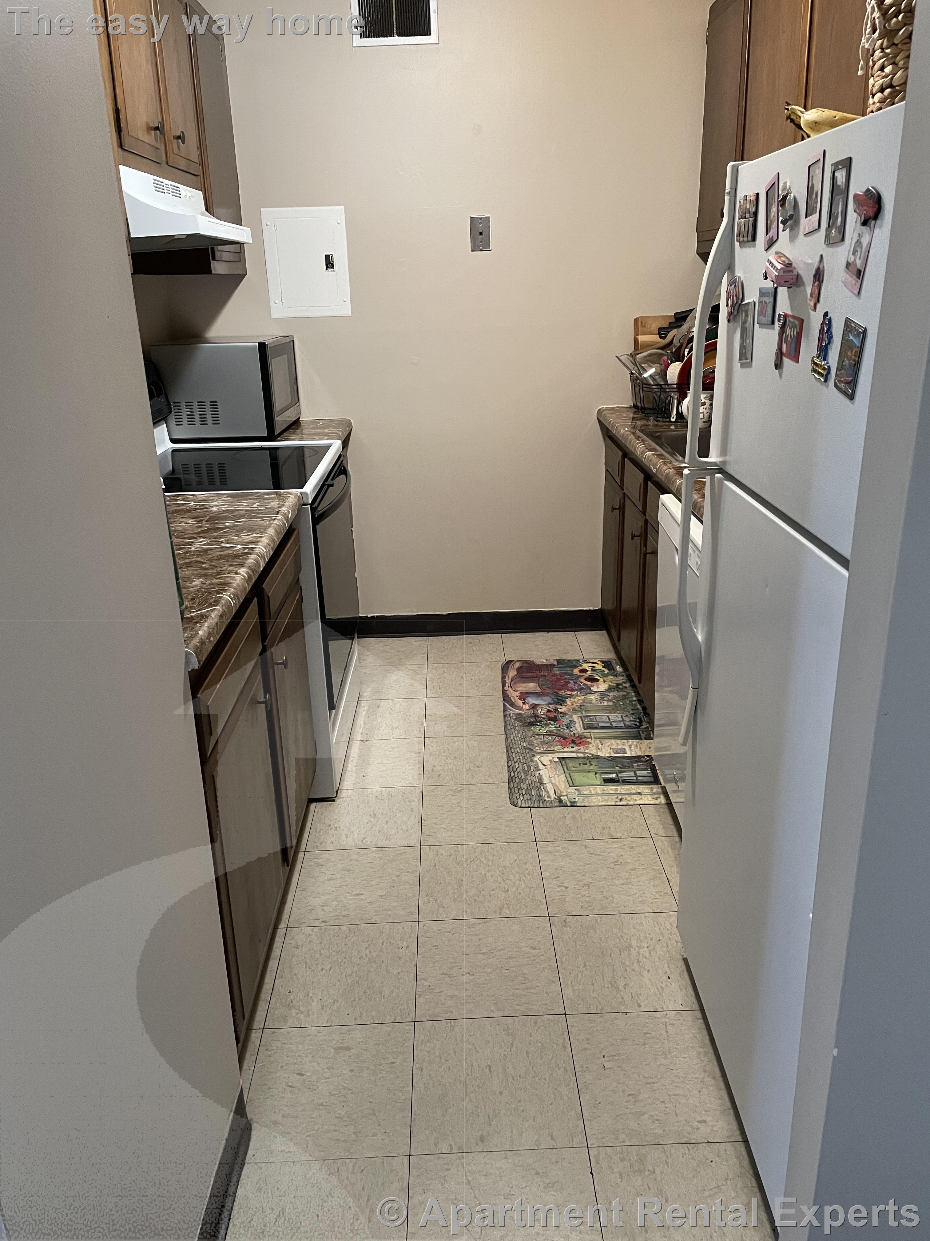 1105 Massachusetts Ave, Harvard Square