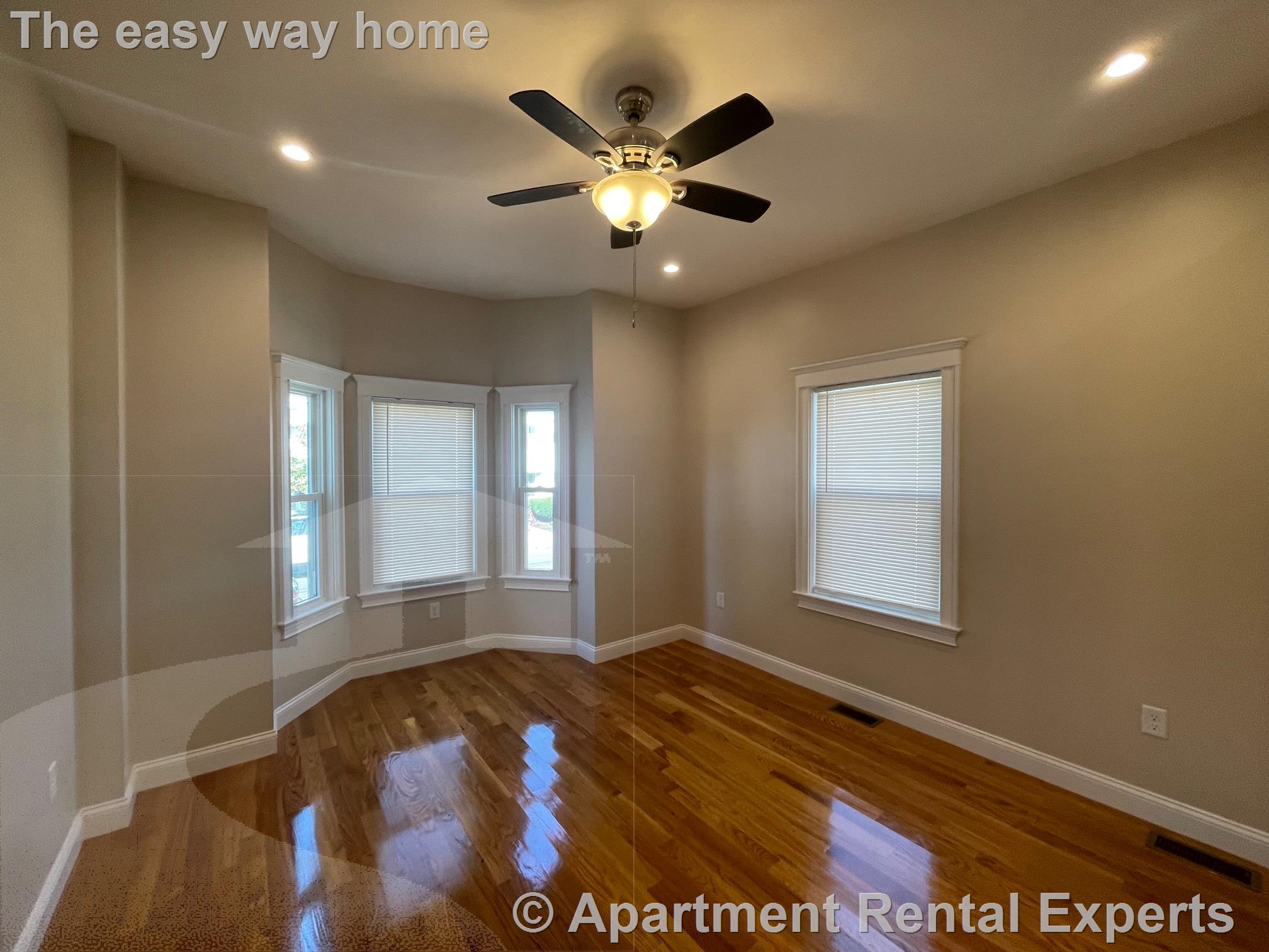 52 Albion St, Magoun Square