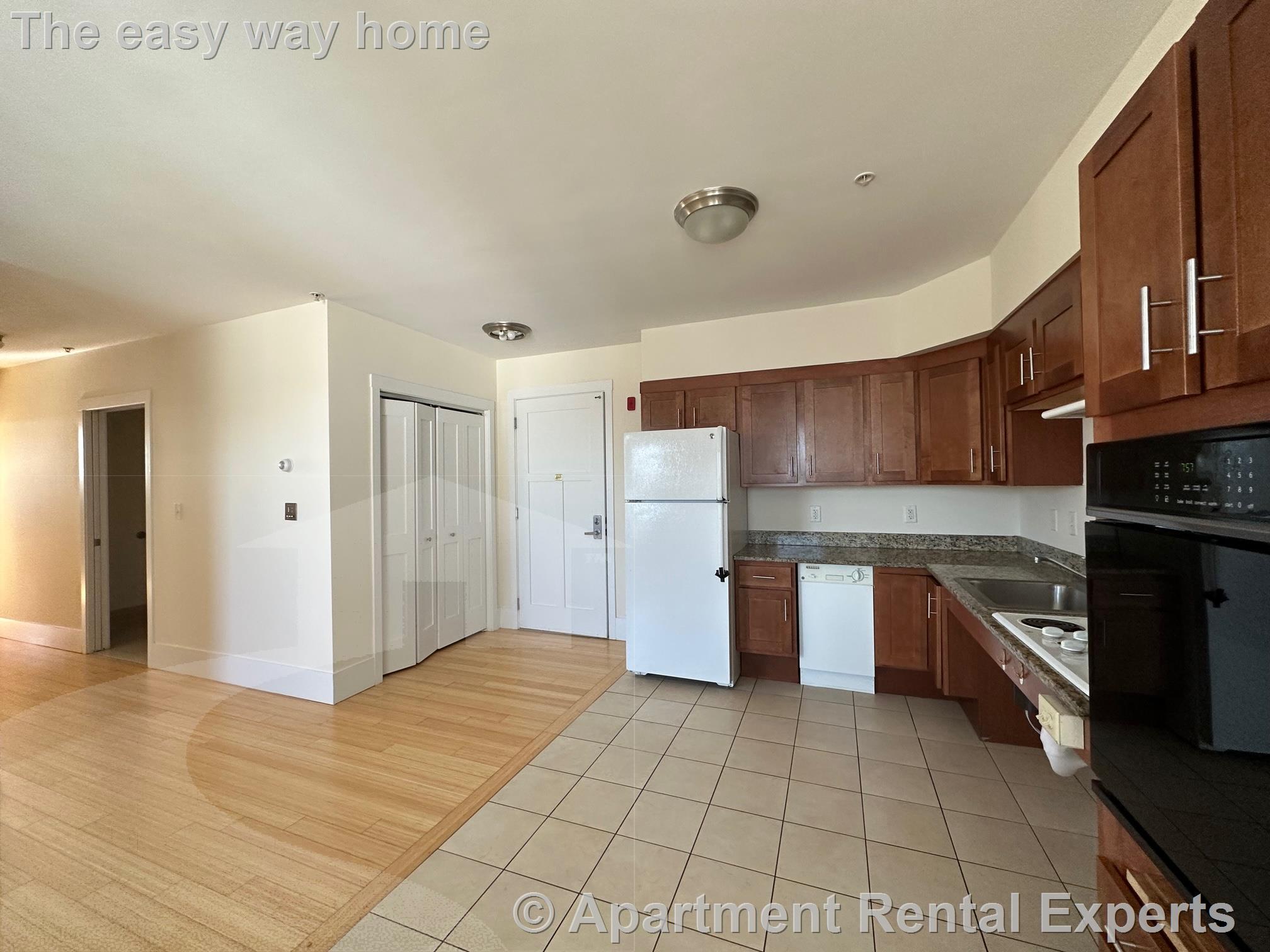 505 Pleasant St, Malden Center