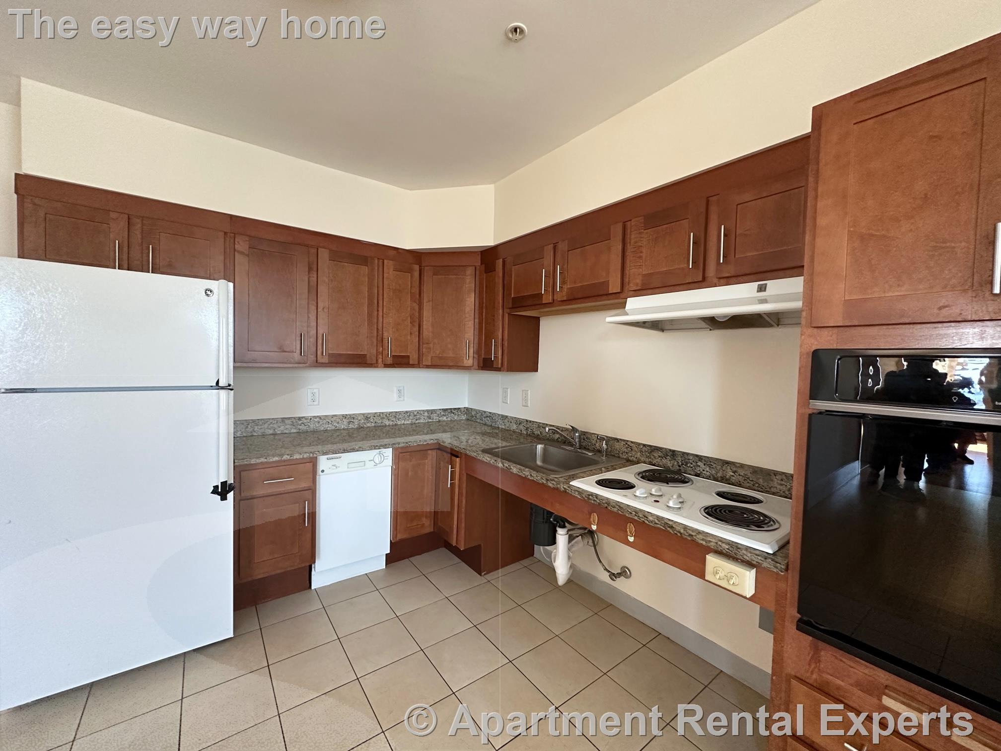 505 Pleasant St, Malden Center