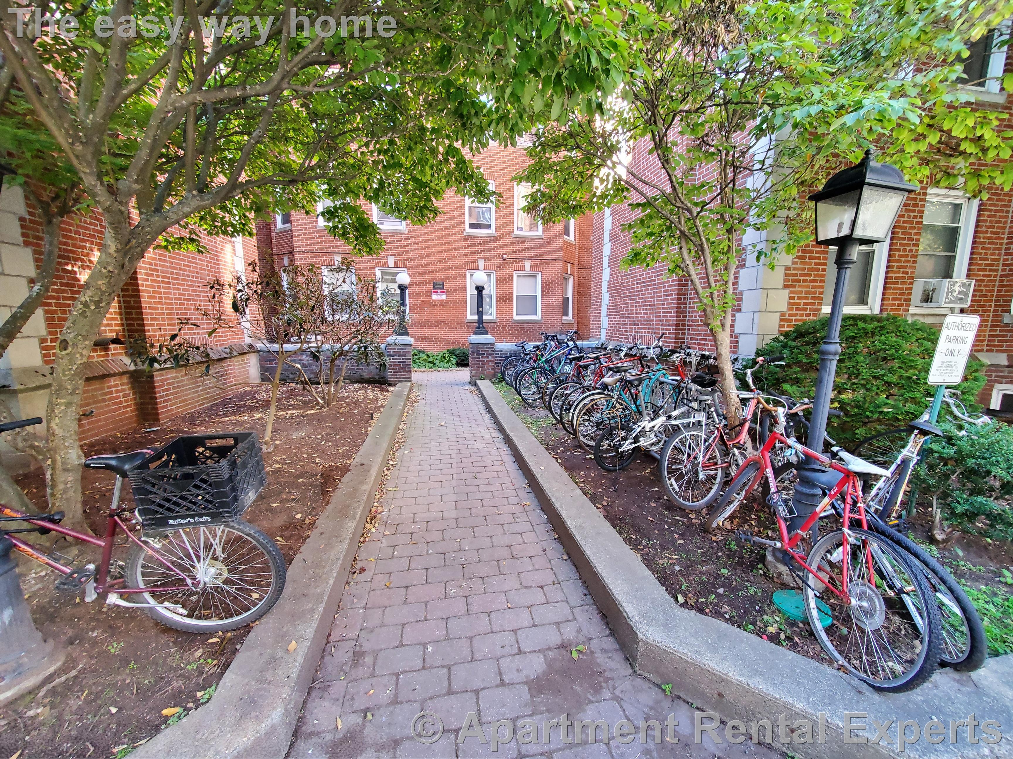 8 Craigie Cir, Harvard Square
