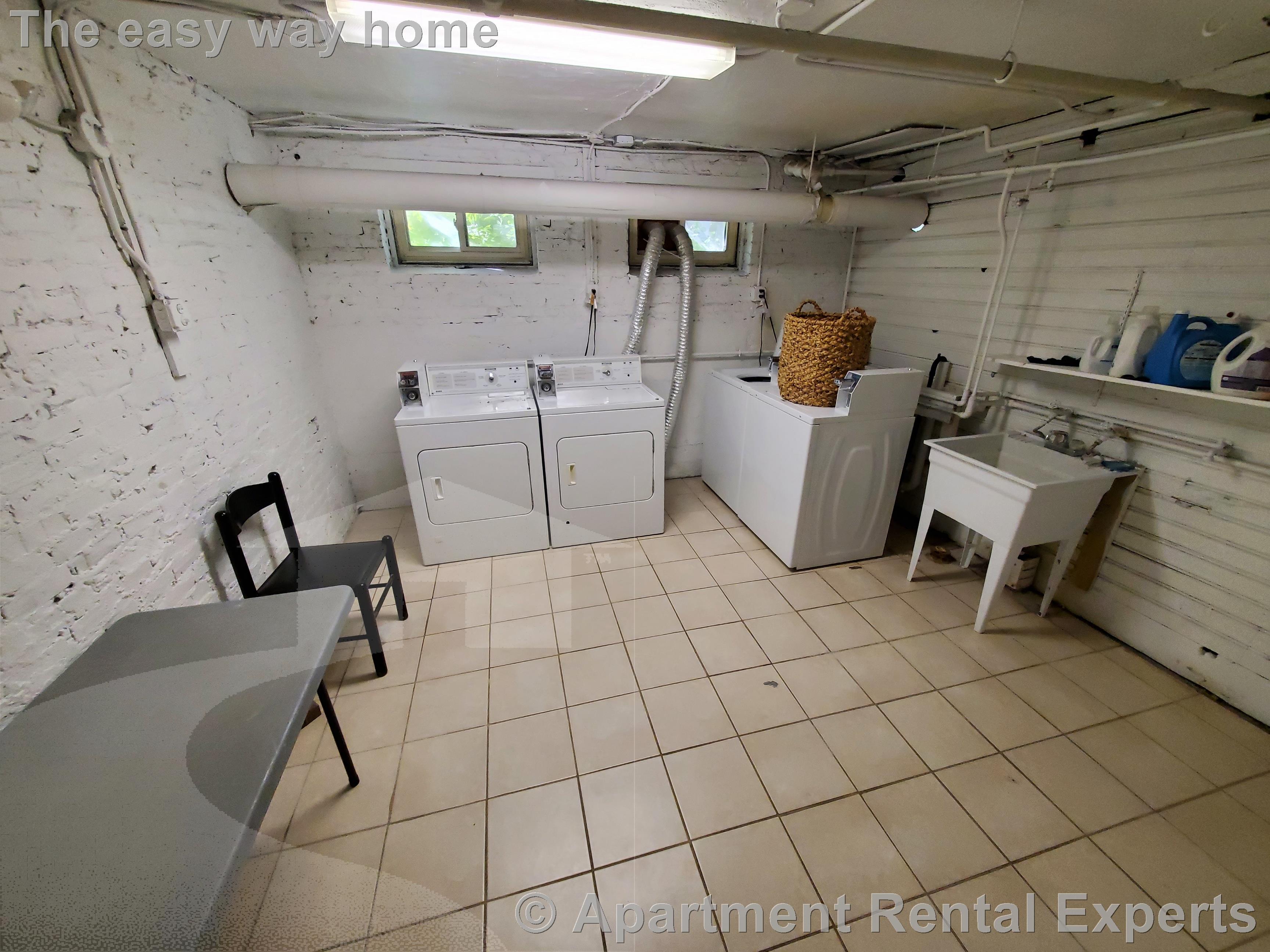 8 Craigie Cir, Harvard Square