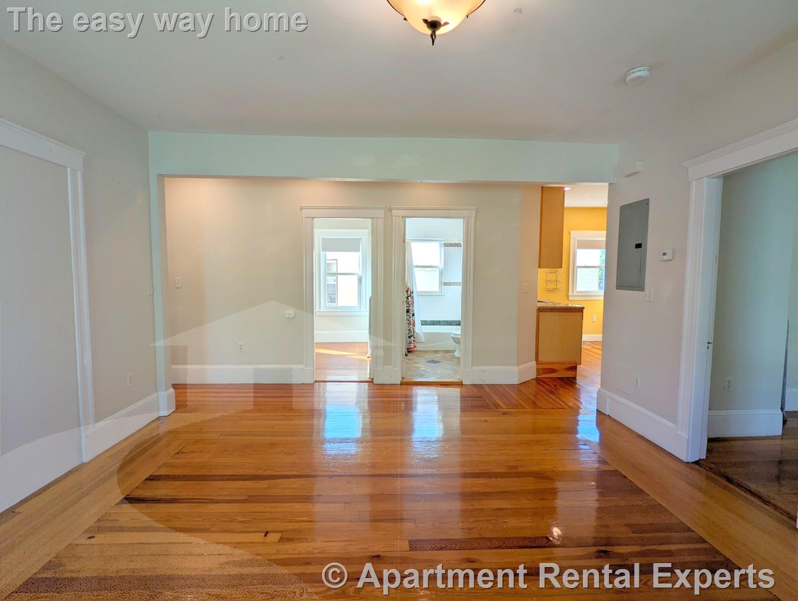 292 Boston Ave, Tufts