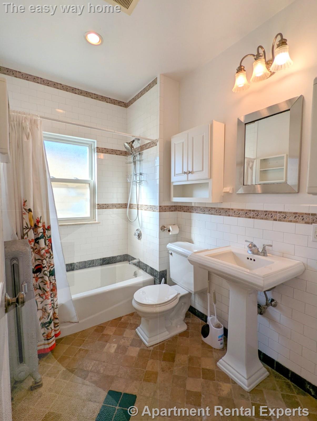 292 Boston Ave, Tufts