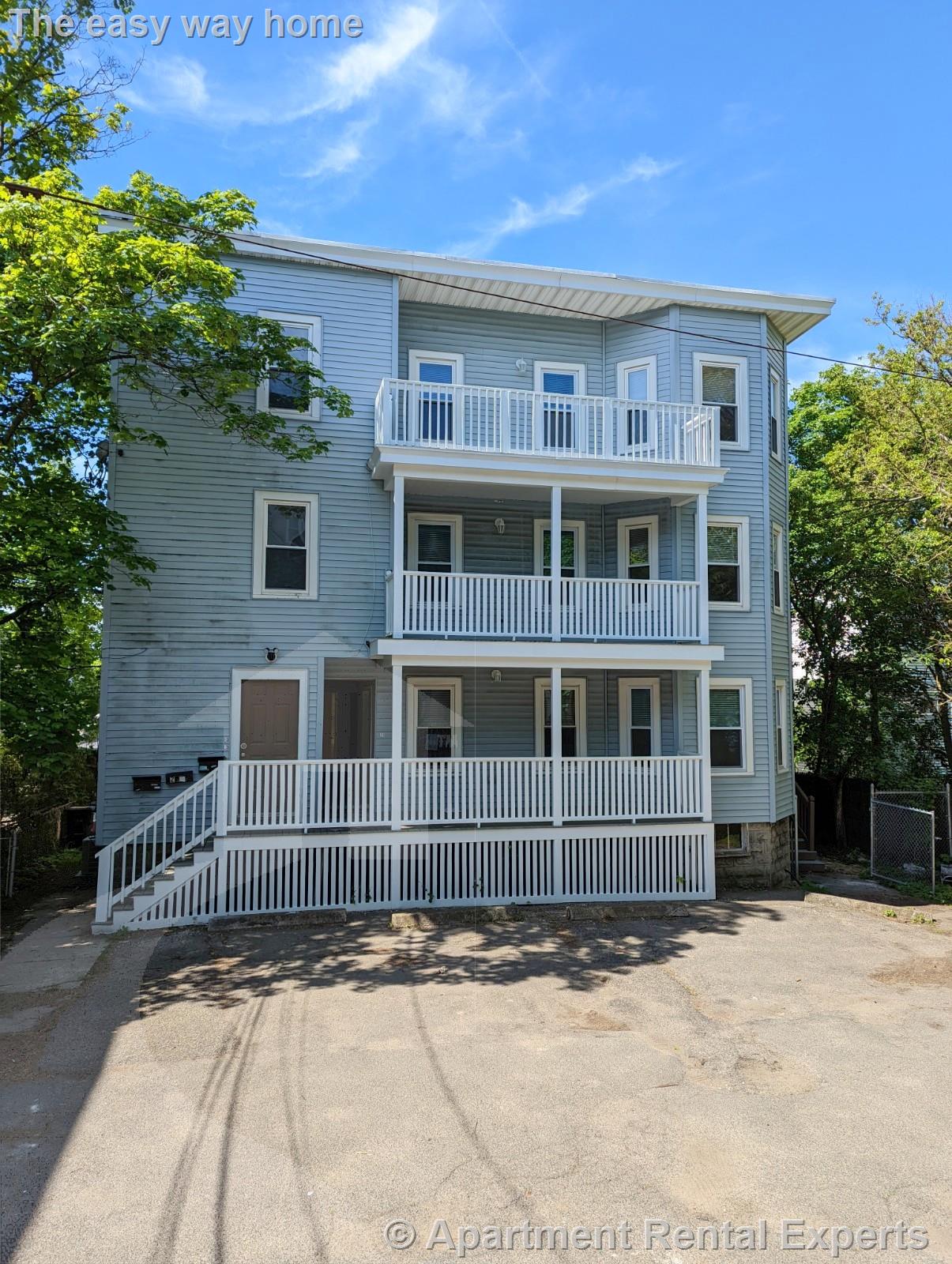 8-10 Lowell Cir, Spring Hill