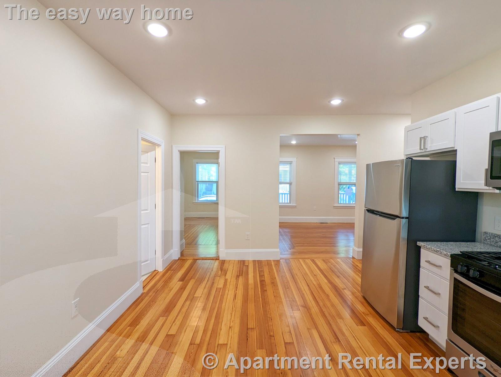 8-10 Lowell Cir, Spring Hill