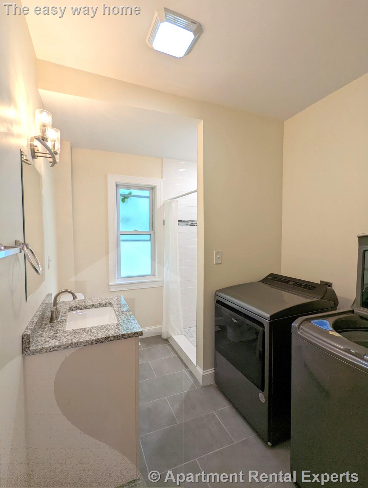 8-10 Lowell Cir, Spring Hill